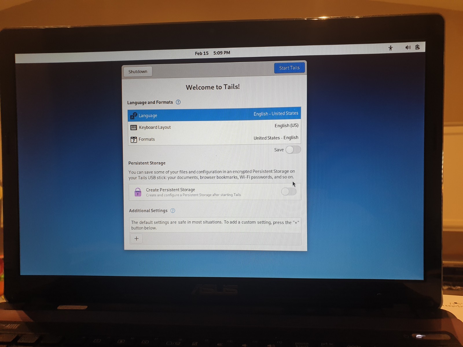 Linux Tails 7.4.1, 64-bit, Bootable Live USB Flash Drive – Leave No Trace