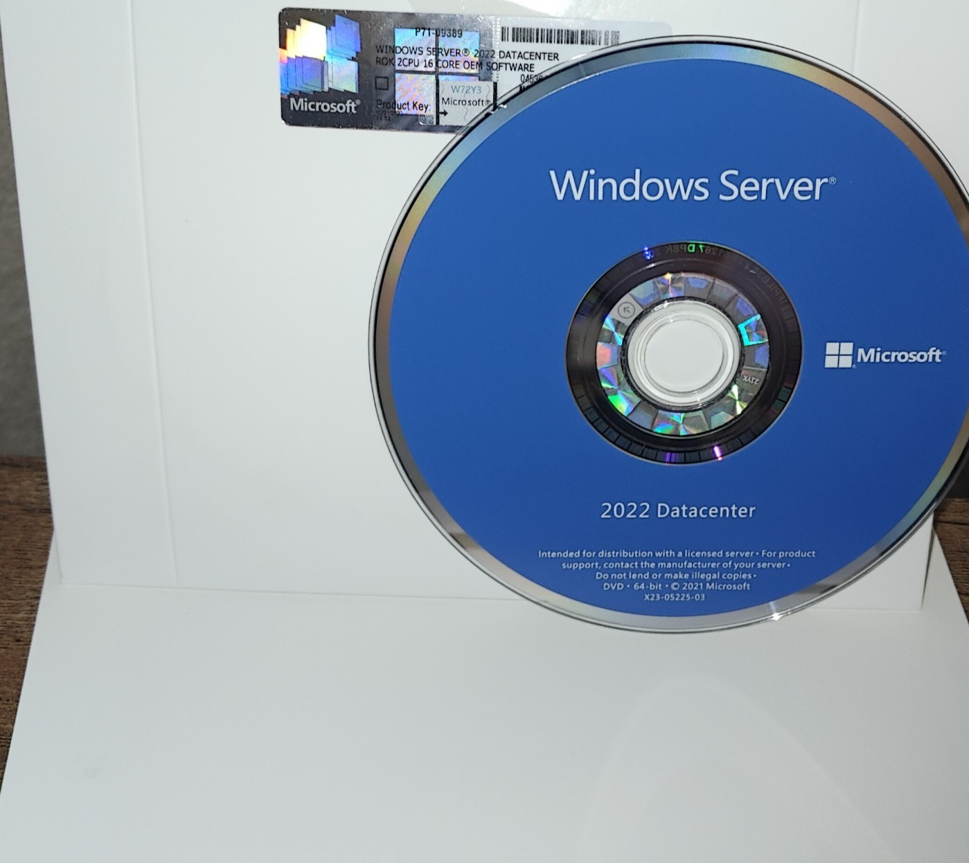 Windows Server 2022 Datacenter Edition – 16 Core License w/ 50 Reg & RDS CALs