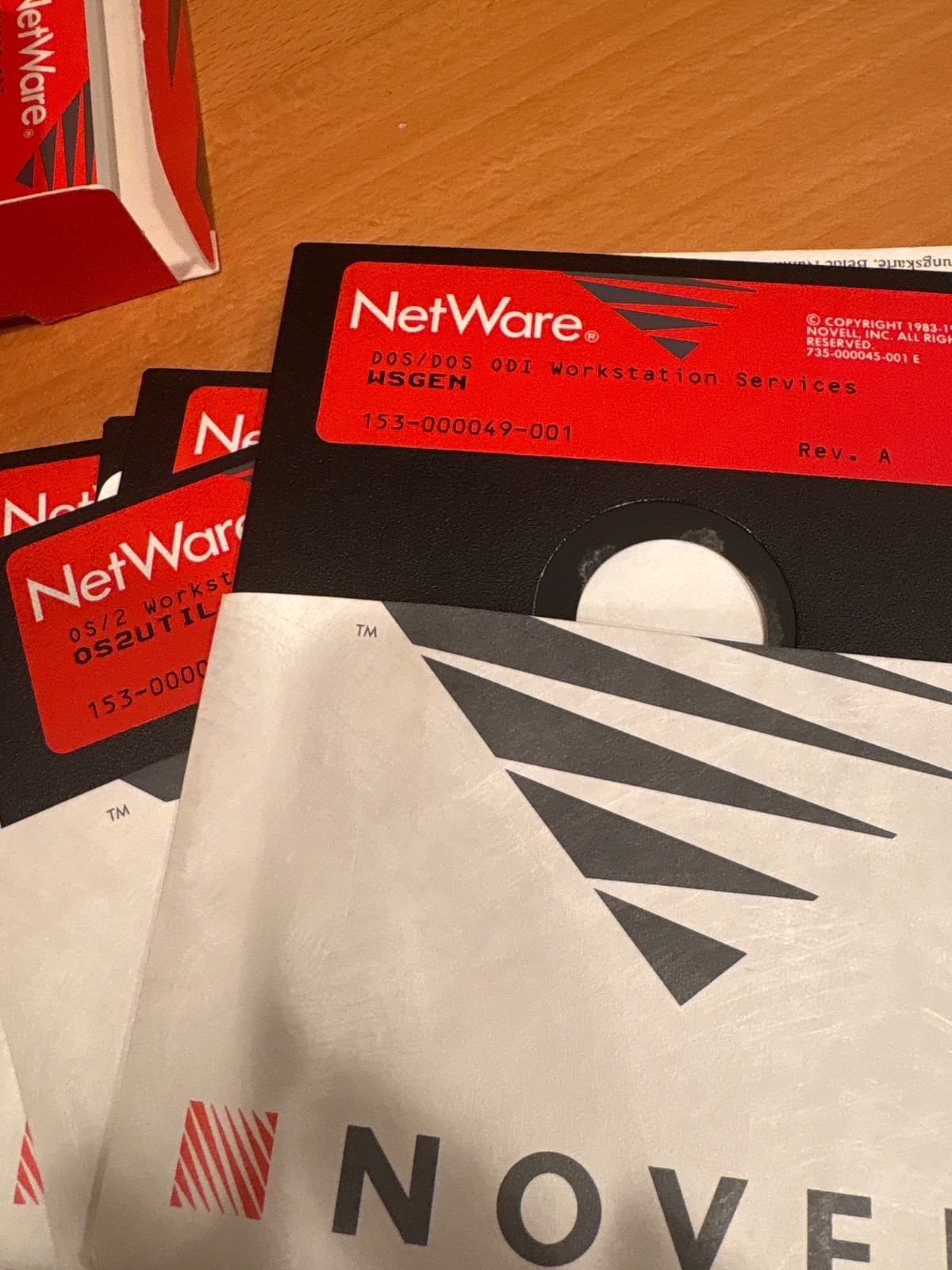 Rare Novell Netware , v3.11, and more 5.25”. Lots of Disks