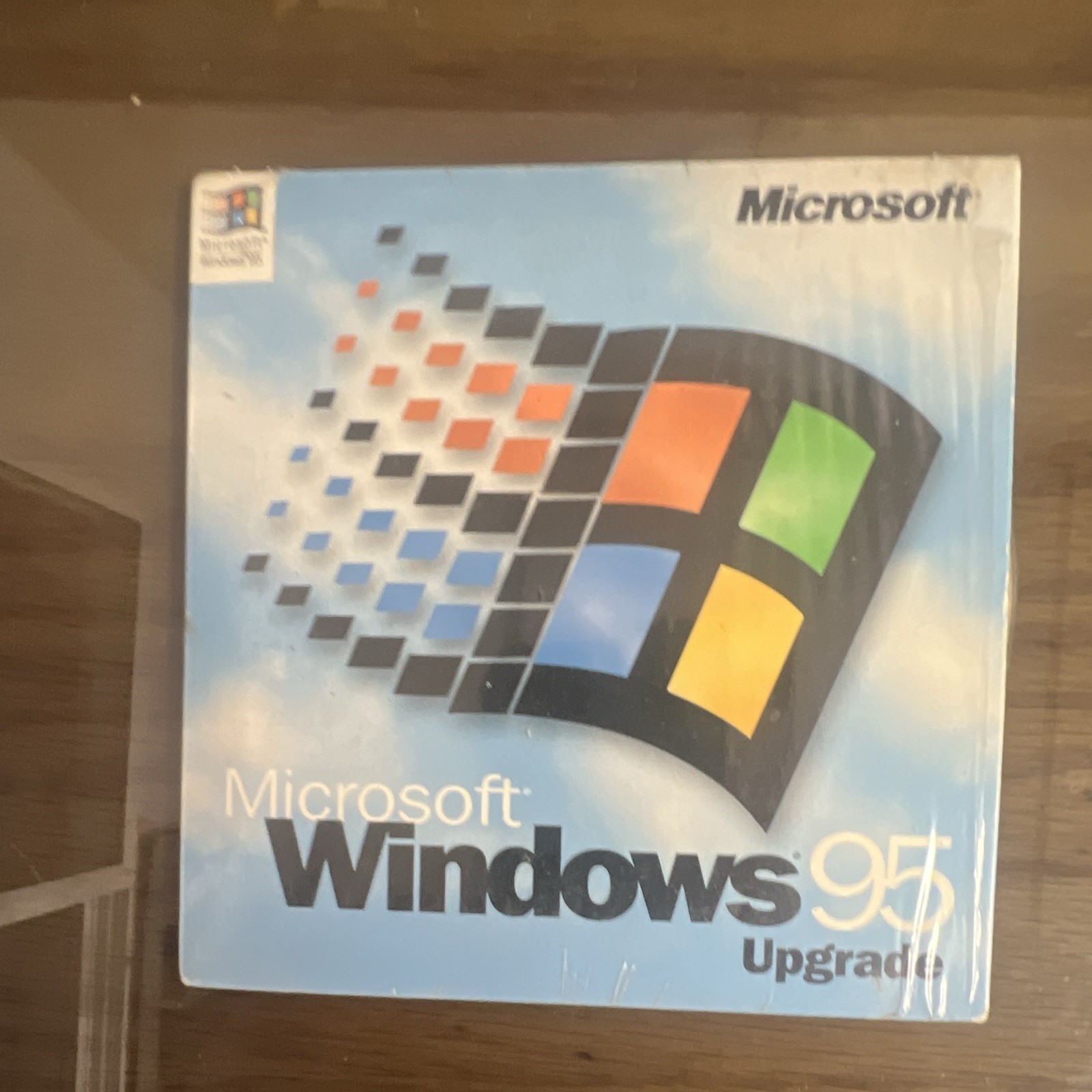 Microsoft Windows 95 Upgrade Operating System CD English Standard 1 Device MPN