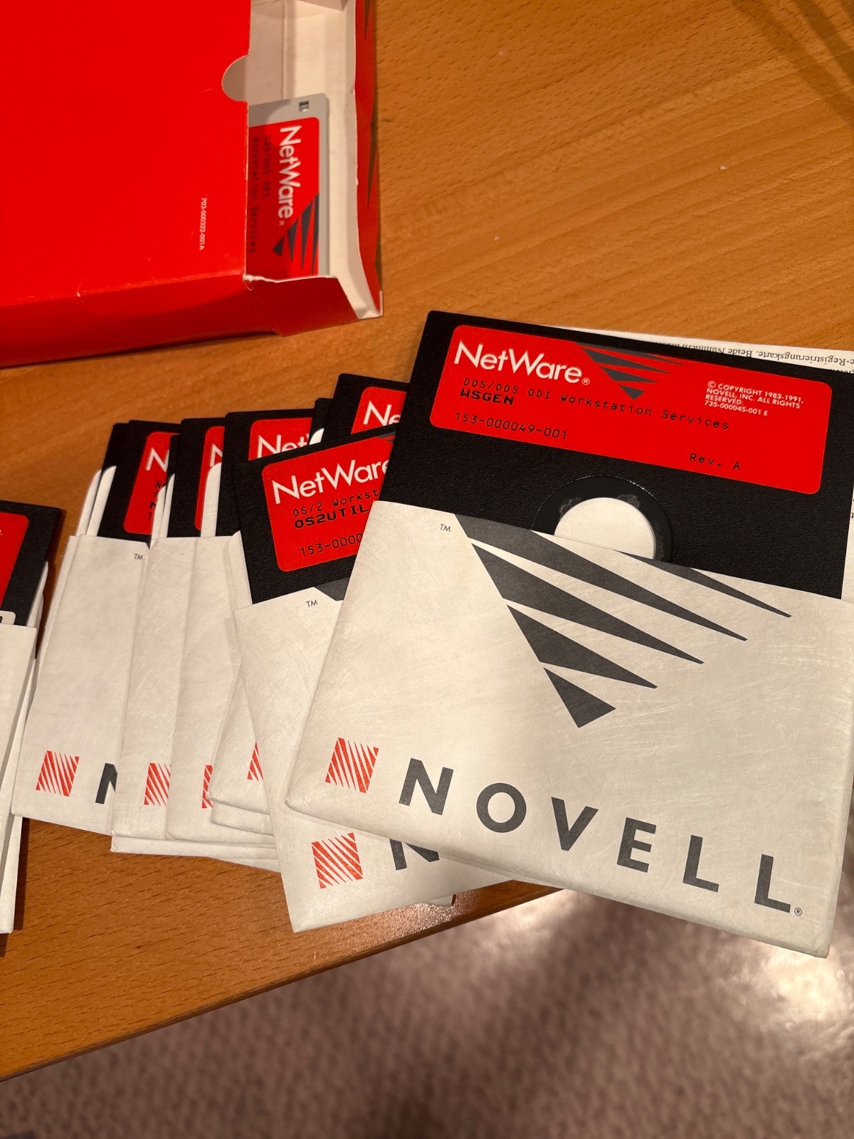 Rare Novell Netware , v3.11, and more 5.25”. Lots of Disks