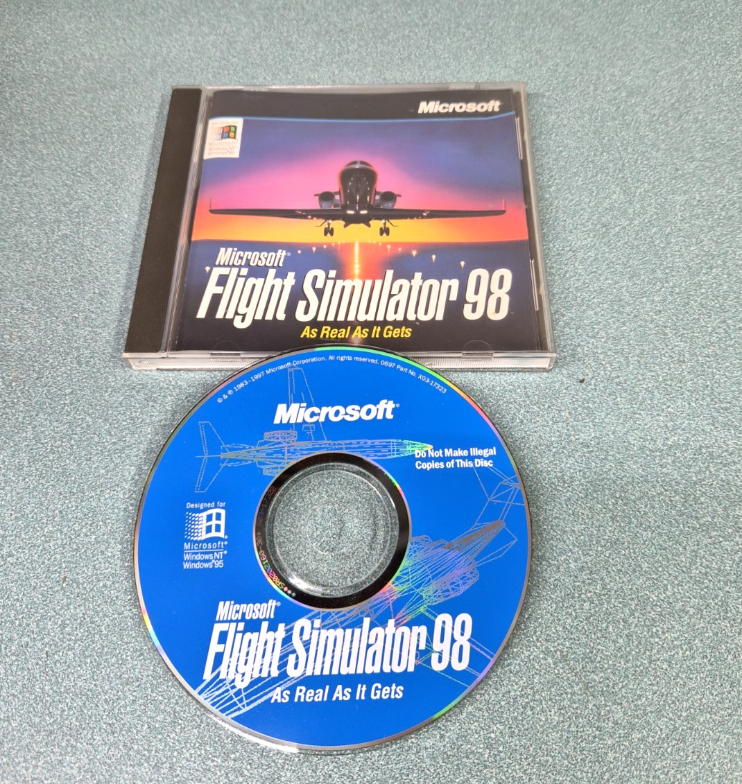 Sealed Windows 95 OEM CD Office 2000 Works Exploring Windows 95 Money Lot