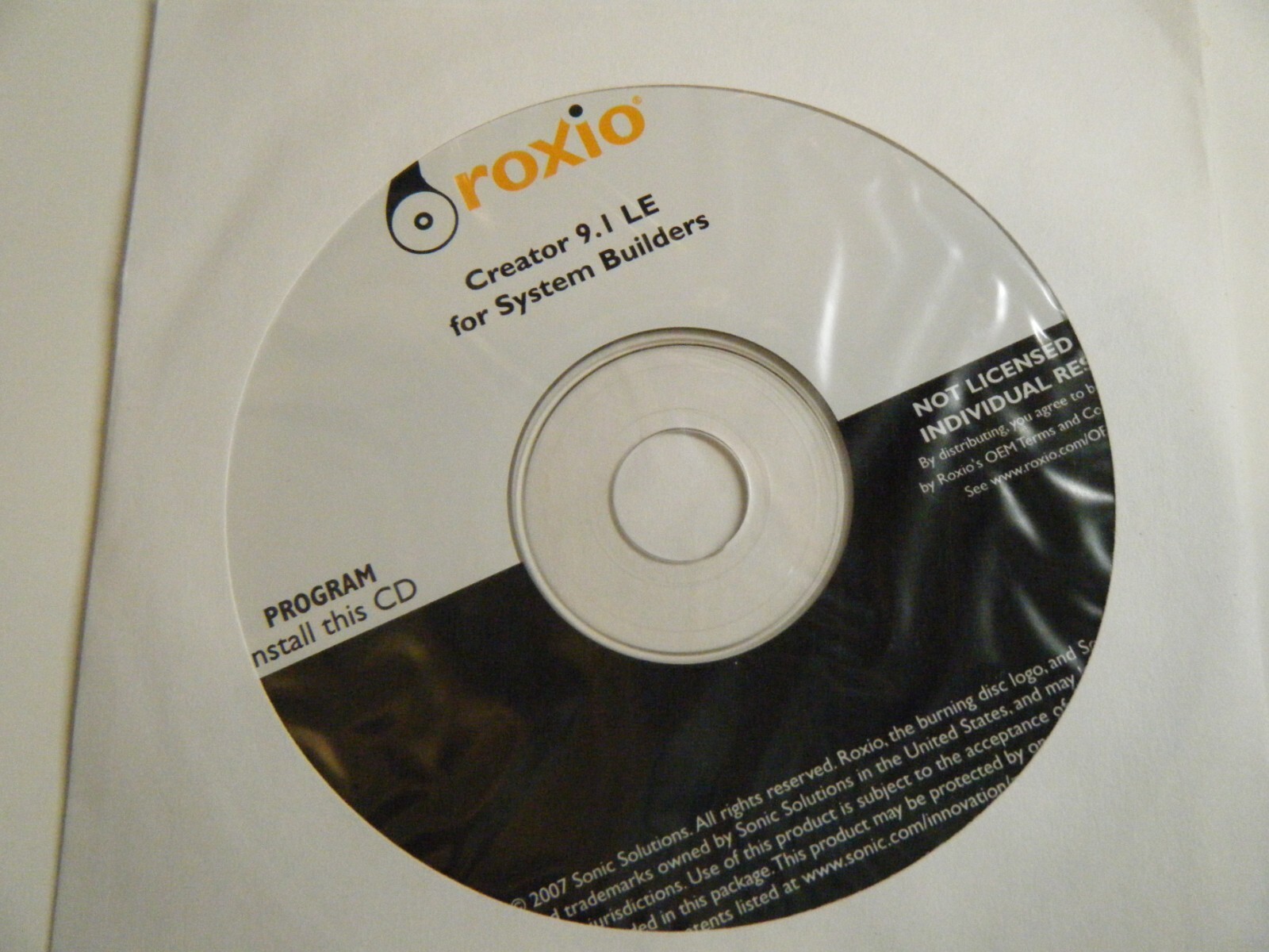 New Roxio Creator 9.1 LE CD. Software for video editing on older systems