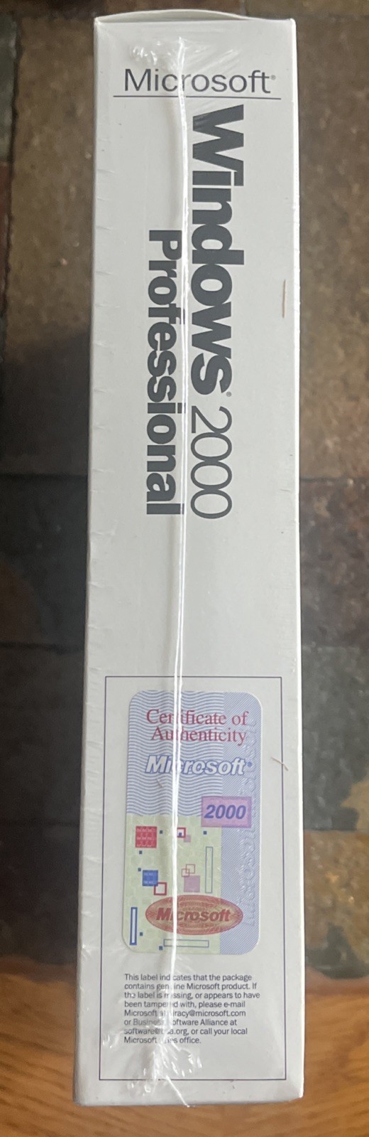 Microsoft 2000 Professional (Retail (License + Media)) (1 User/s) – Full Version