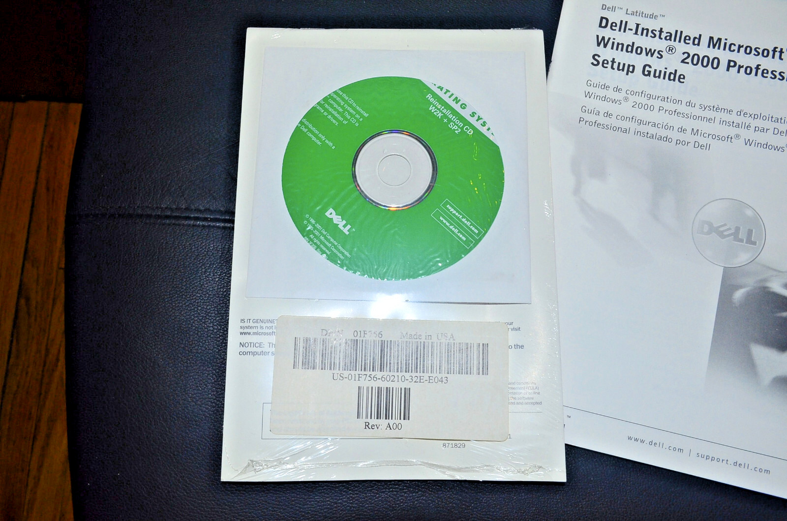 NEW MICROSOFT WINDOWS 2000 PRO W2K SP2 Sealed Dell CD Professional 01F756 w/Book
