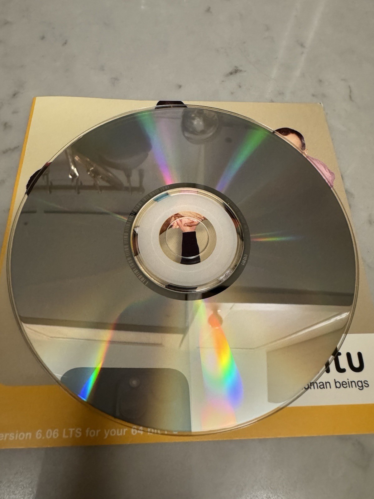 Ubuntu Linux Version 6.06 LTS for PC Operating System Software CD-ROM x86 Intel