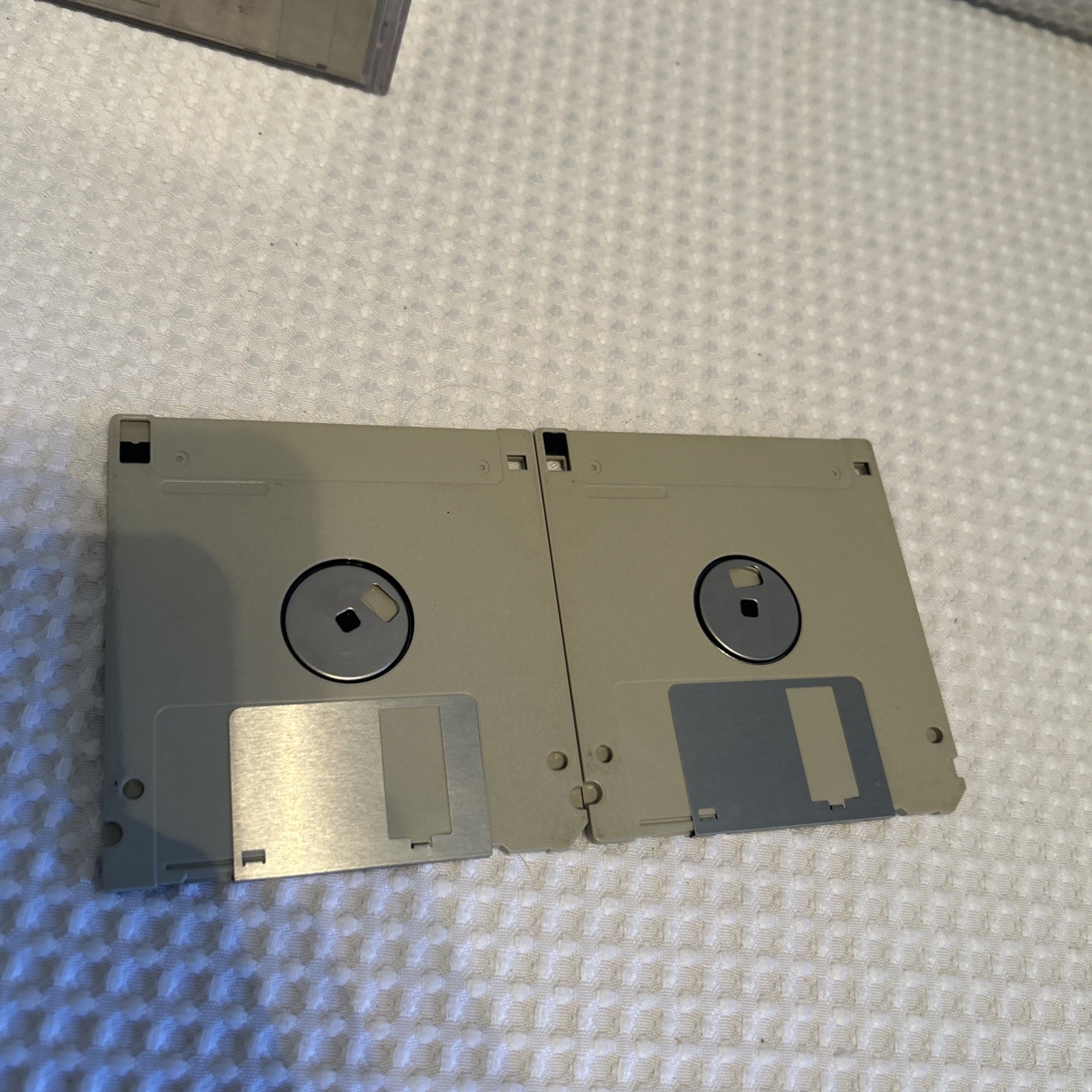 Microsoft MS DOS Version 6.22 Discs 1 & 2 (1.44MB) 1981-1994