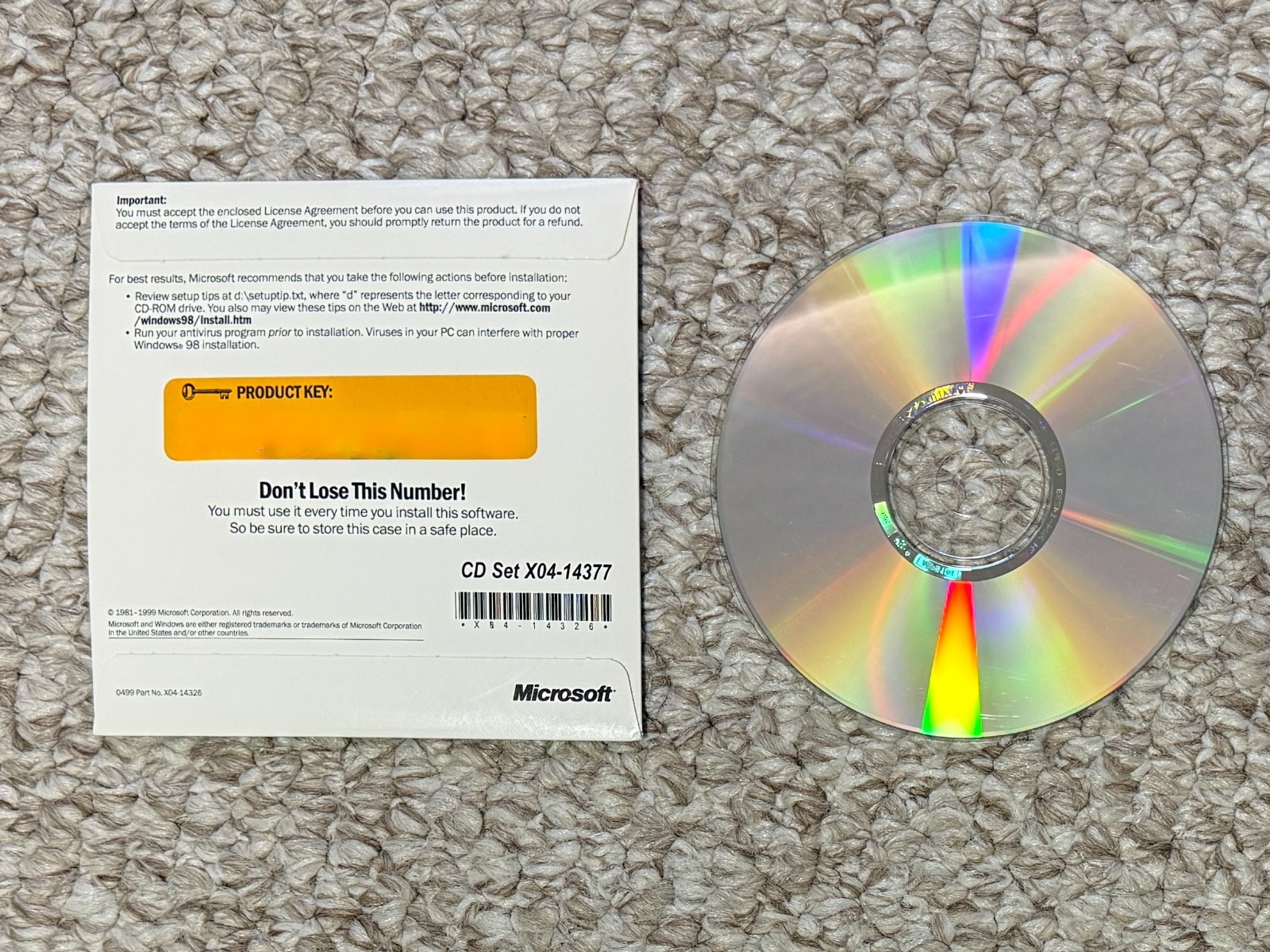 Microsoft Windows 98 Second Edition Upgrade CD X04-14377 Win 98 SE