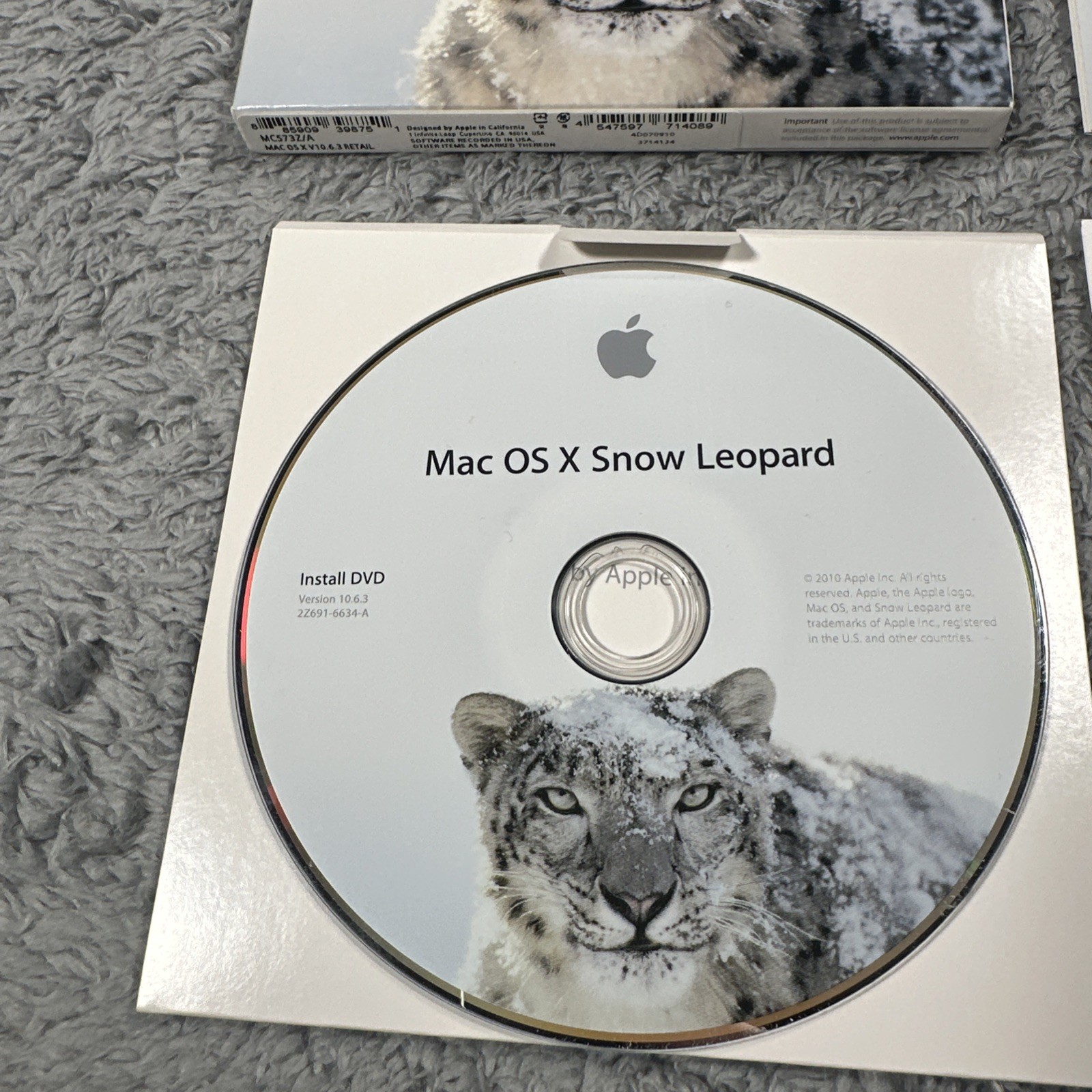 Apple Mac OS x Snow Leopard 10.6.3 Install Disc Complete In Box