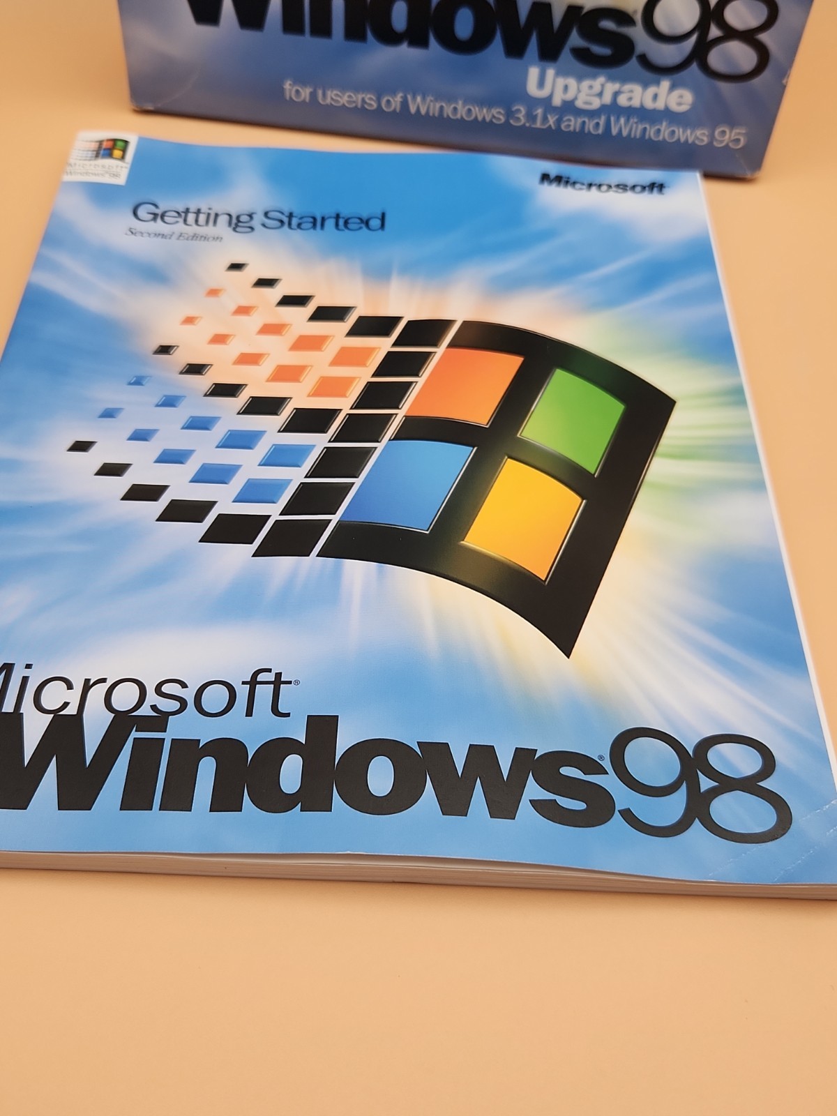 Microsoft Windows 98 Upgrade – Second Edition Installation Software – No scratch