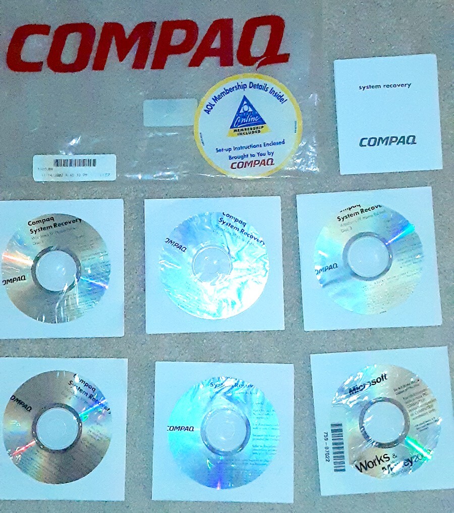 5 Disc Compaq System Recovery Windows XP & Microsoft Works 6.0-Money 2002 Stand