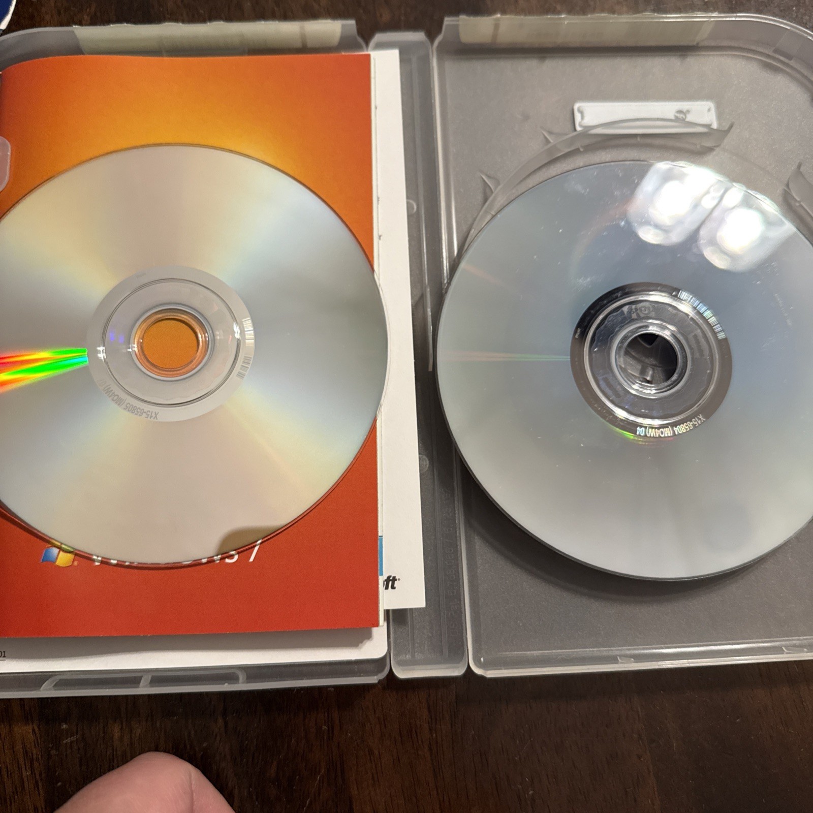 Windows 7 Professional Upgrade Version 32 & 64 Bit DVD Product Key Included
