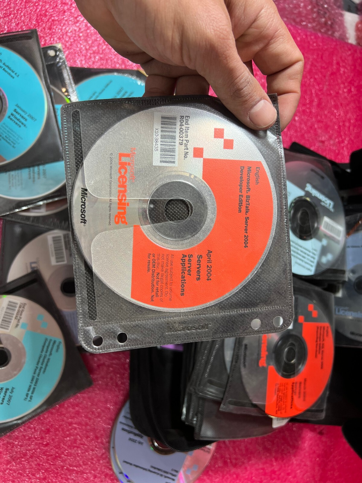 LOT Disks Server License Microsoft / APPLICATIONS 2004 2007 MIX AS-IS