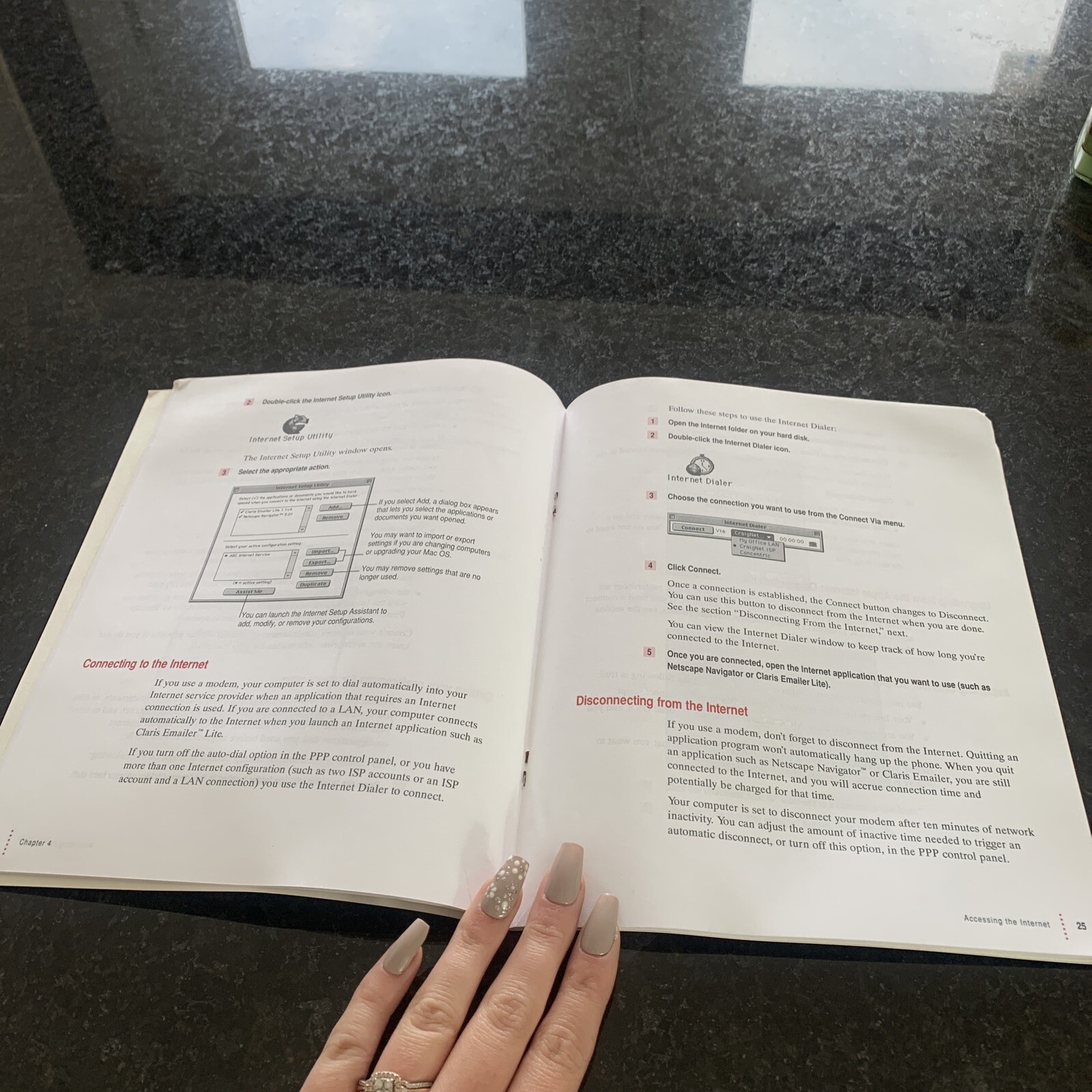 Vintage Mac OS 8 Original Installation Manual