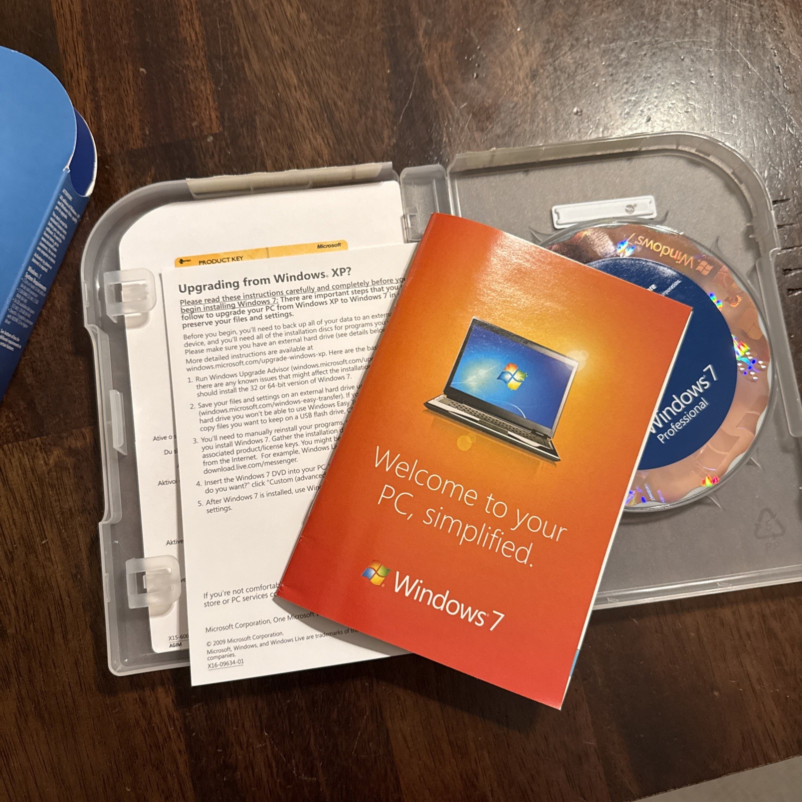 Windows 7 Professional Upgrade Version 32 & 64 Bit DVD Product Key Included