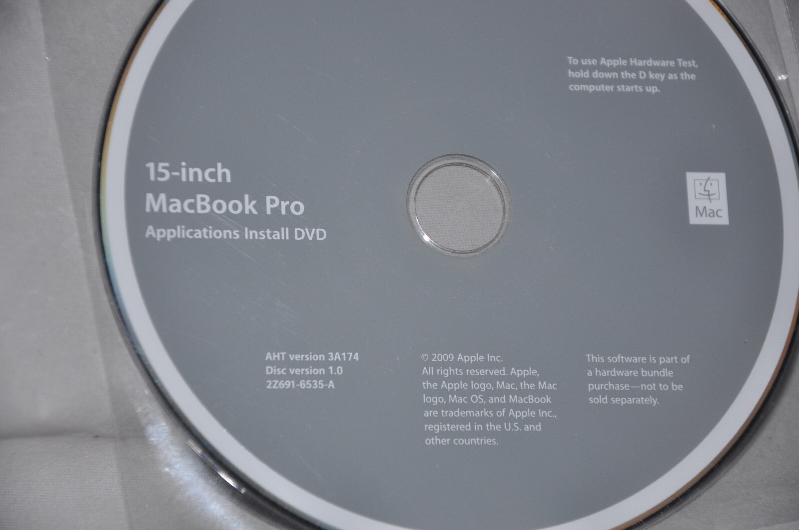 NEW MacBook Pro 15 original DVD not burnt OS X 10.6 Snow Leopard Application