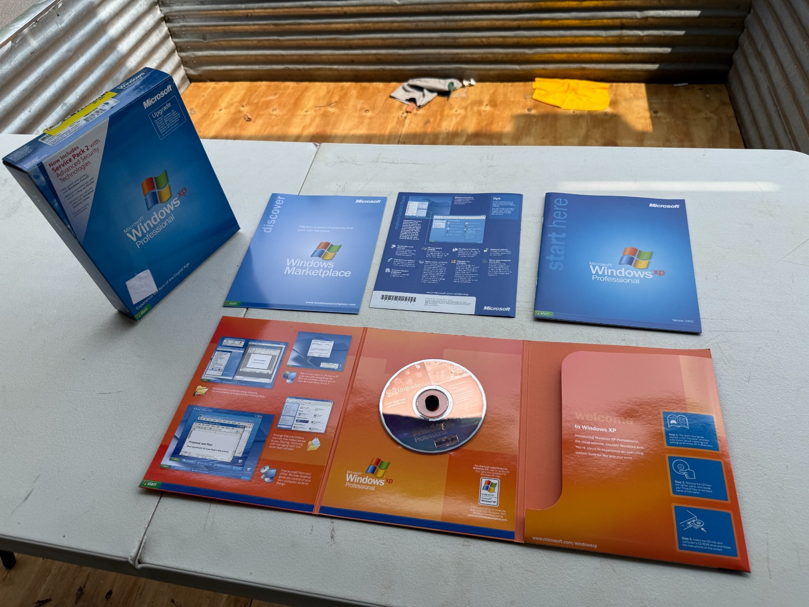 Vintage Microsoft Windows XP Professional Upgrade SP2 Service Pack 2 | CIB Compl