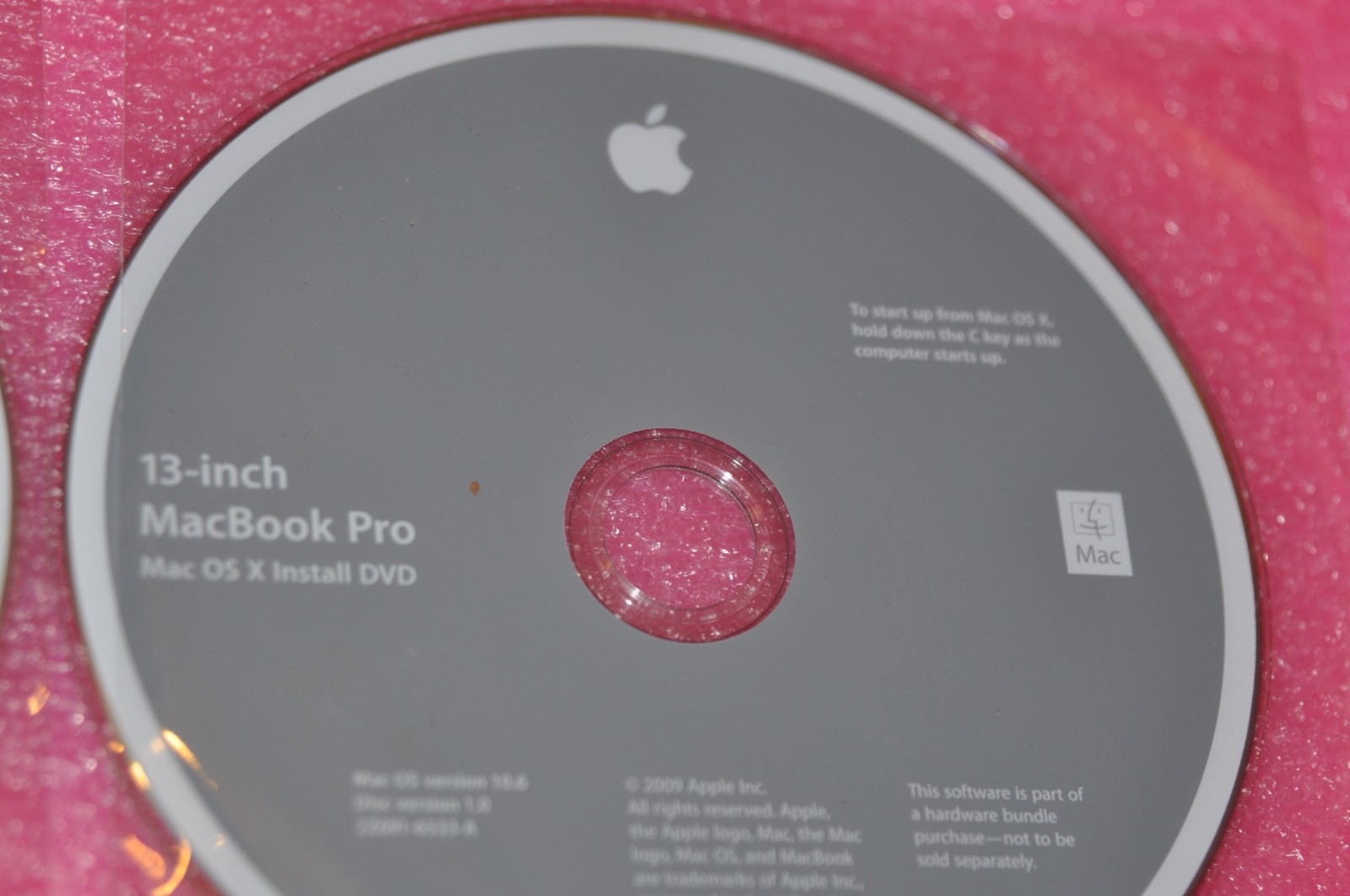 NEW MacBook Pro 13 original DVD not burnt OS X 10.6.x Snow Leopard Application