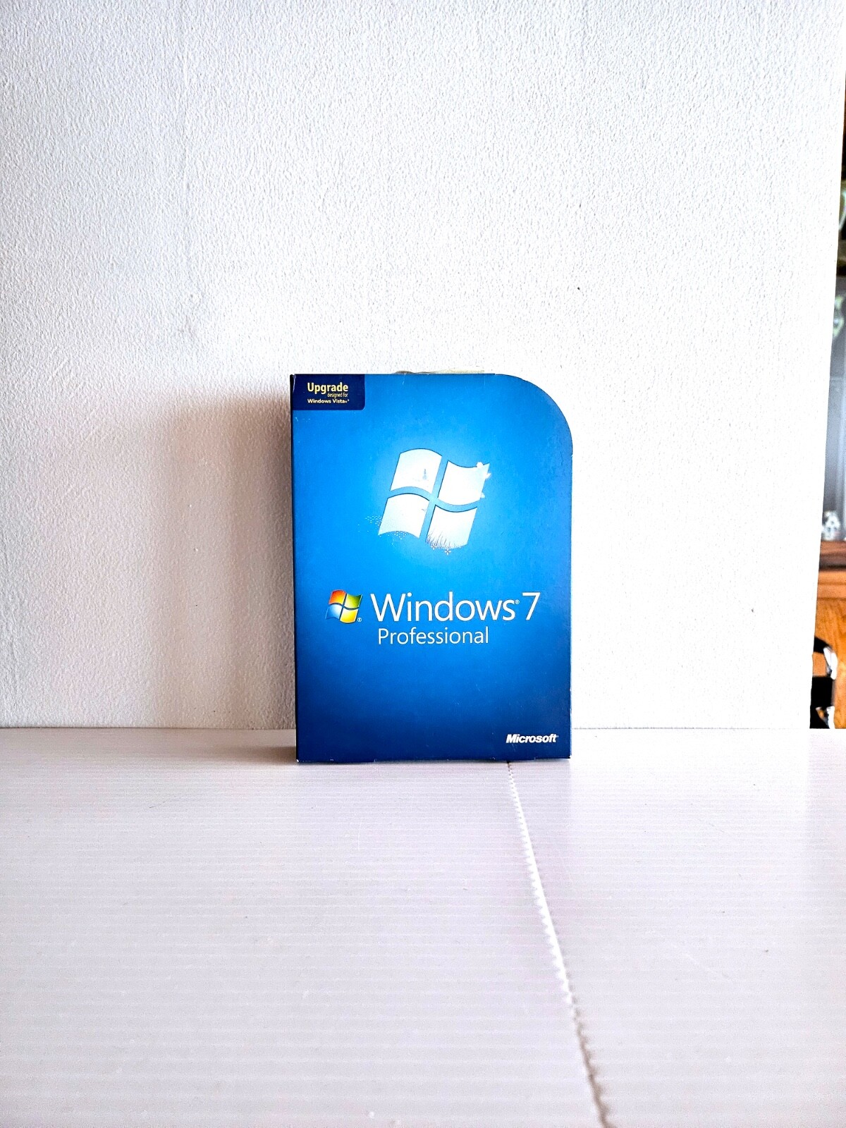 Windows 7 Professional Upgrade 32 and 64 Bit DVD + Activation Key