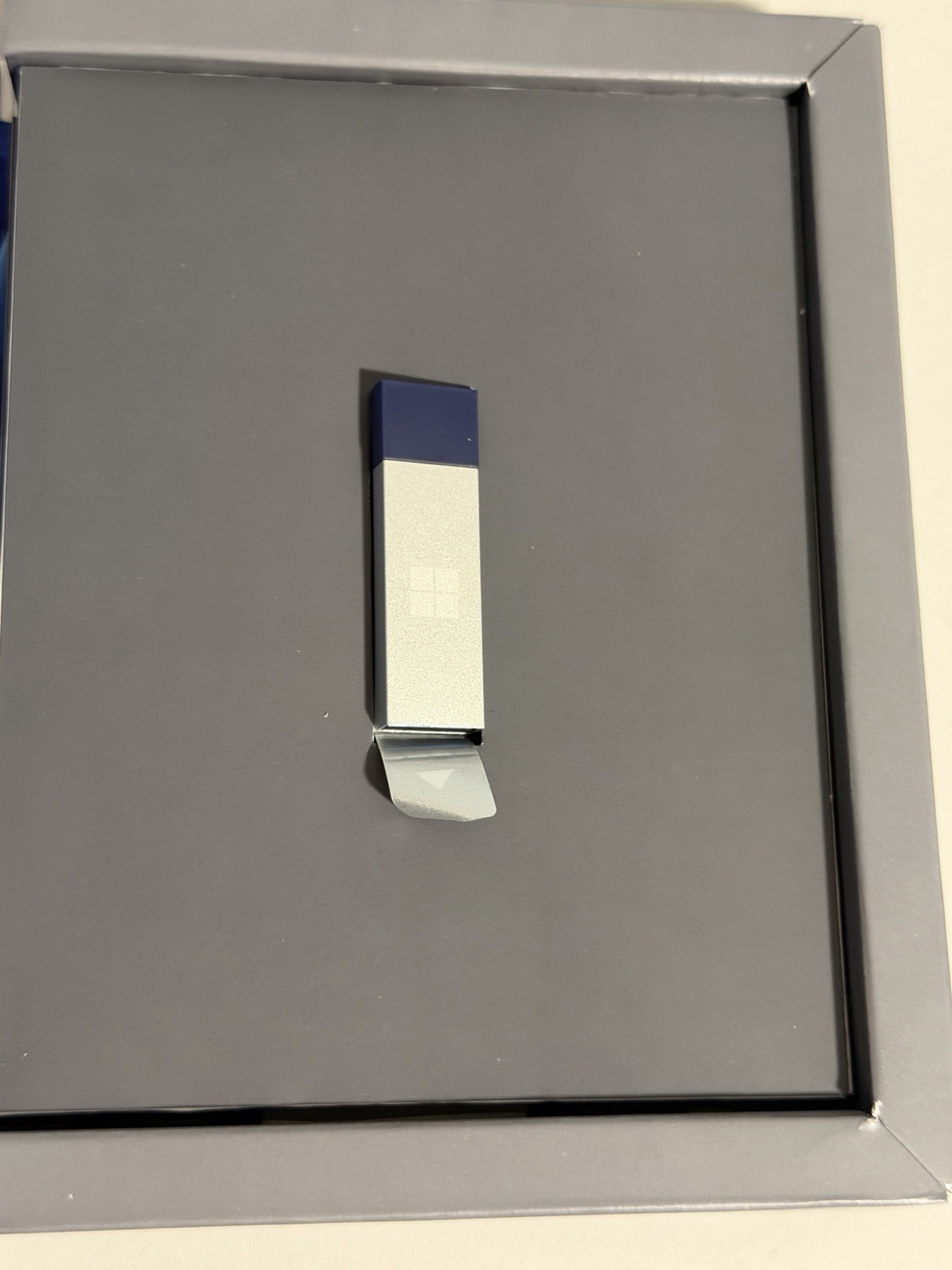 Microsoft Windows 11 Home USB License Product Key 64 Bit HAJ-00108 Activation