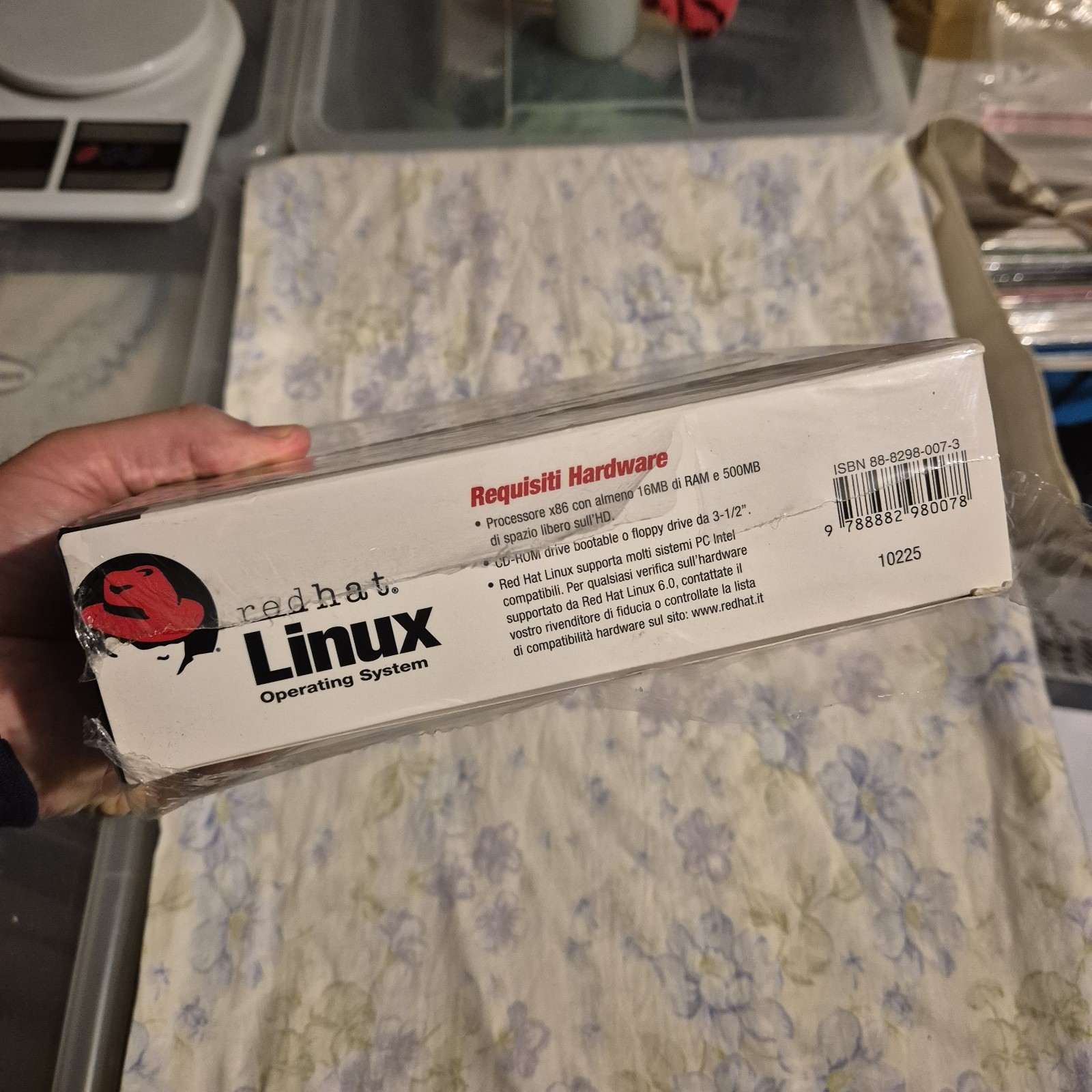 Red Hat Linux 6.0 Big Box Operating System Vintage Computer Software 1999 SEALED