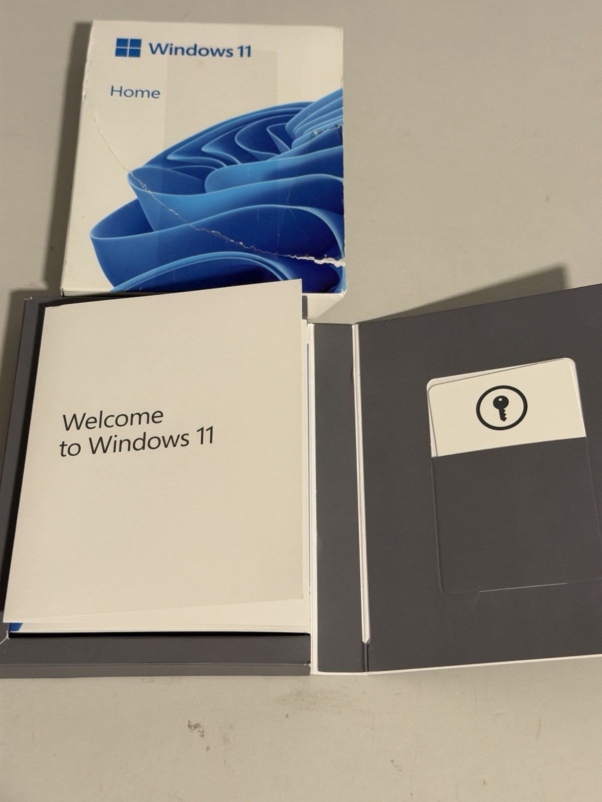 Microsoft Windows 11 Home USB License Product Key 64 Bit HAJ-00108 Activation