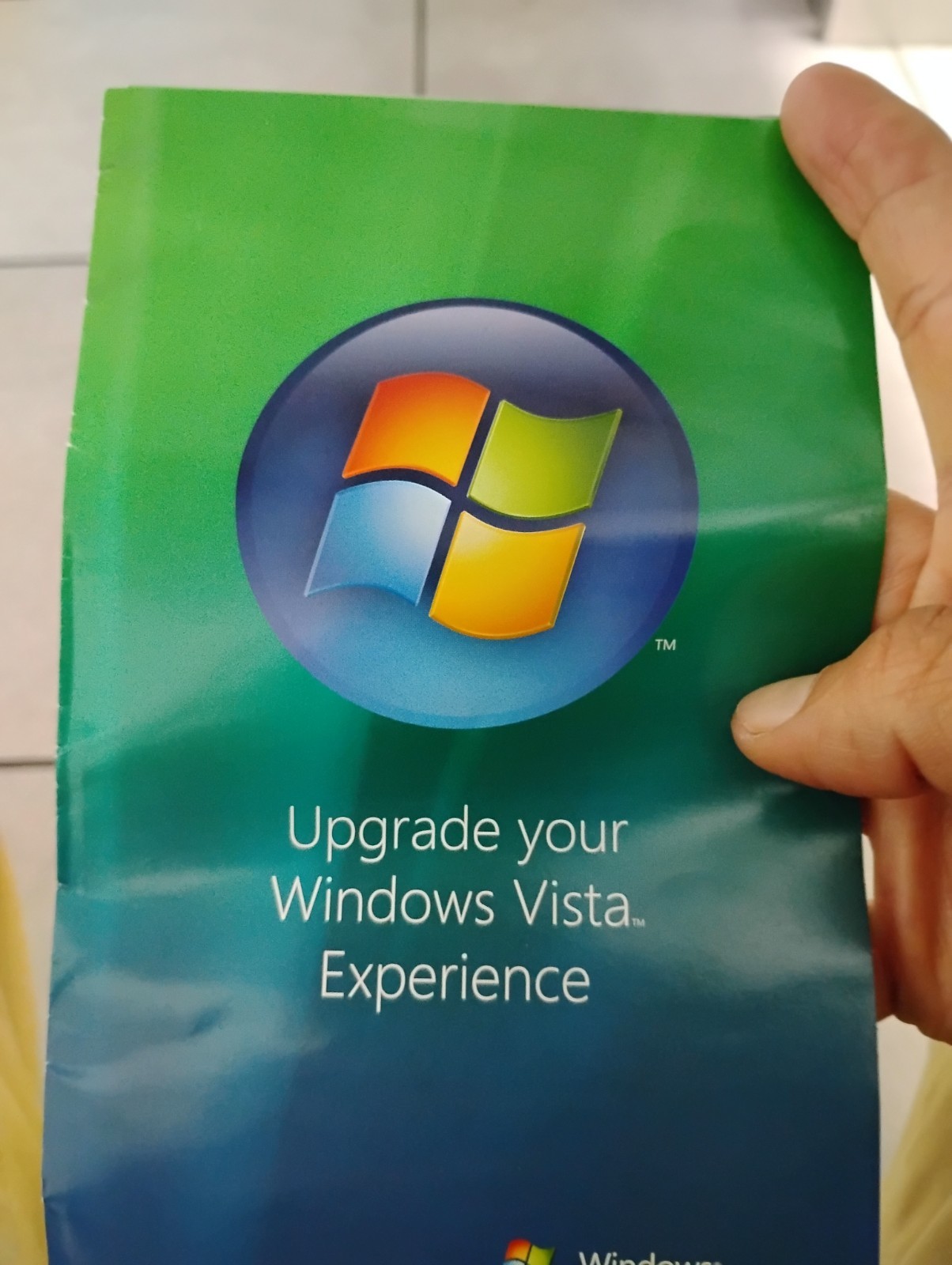 Microsoft Windows Vista Home Premium Upgrade 32-Bit DVD Key COA Academic