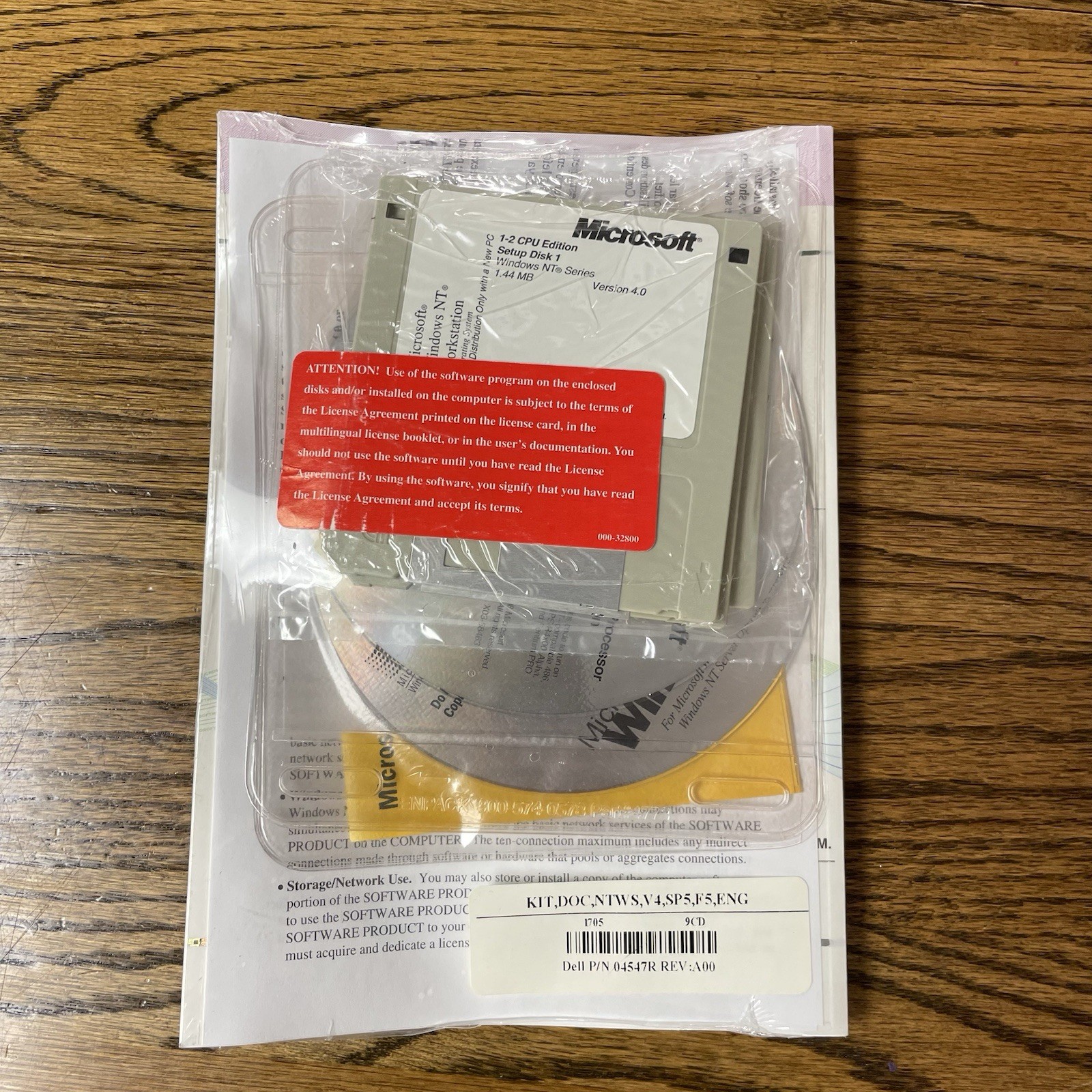 Microsoft Windows NT Workstation 4.0 – Full Version (CD & Floppy)