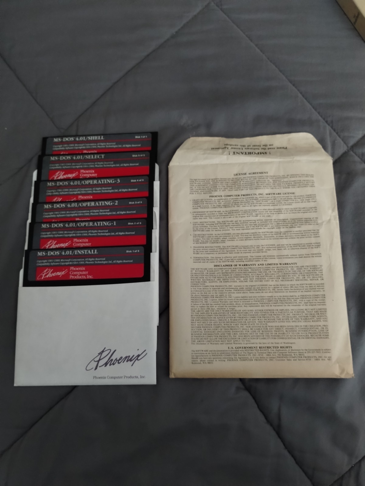 MS-DOS Operating System Version 4.01 On 5.25″ Floppy Disks Phoenix Computer