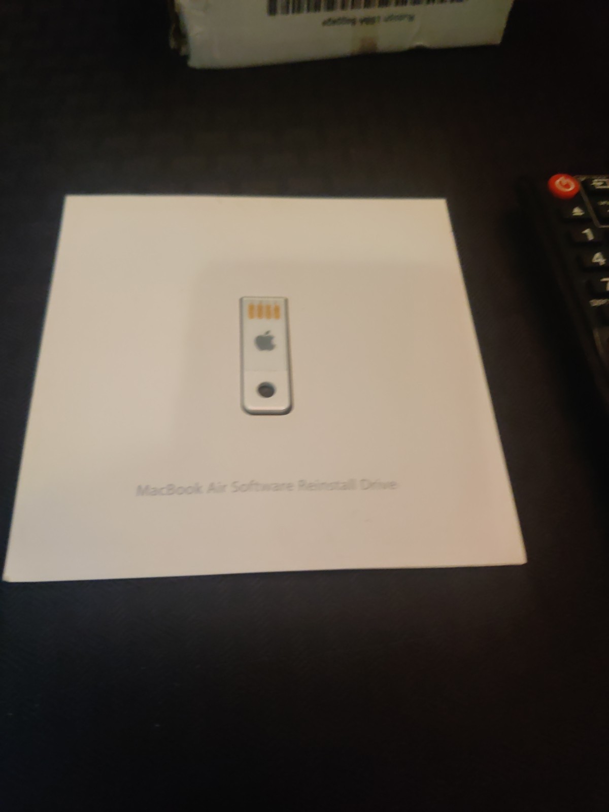 Apple MacBook Air Software Reinstall Drive Max OS X v 10.6 iLife 11 Model A1384