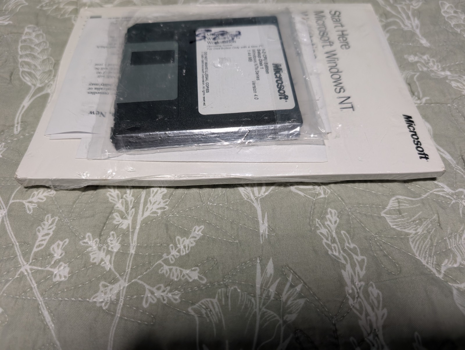 Microsoft Windows NT Workstation 4.0 Full Version New Sealed with Floppy Disks