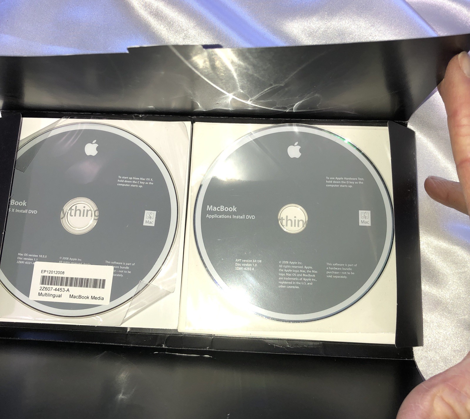 Apple iMac Macbook Mac OS X 10.5.5 Install DVD & Application Install DVD 2008