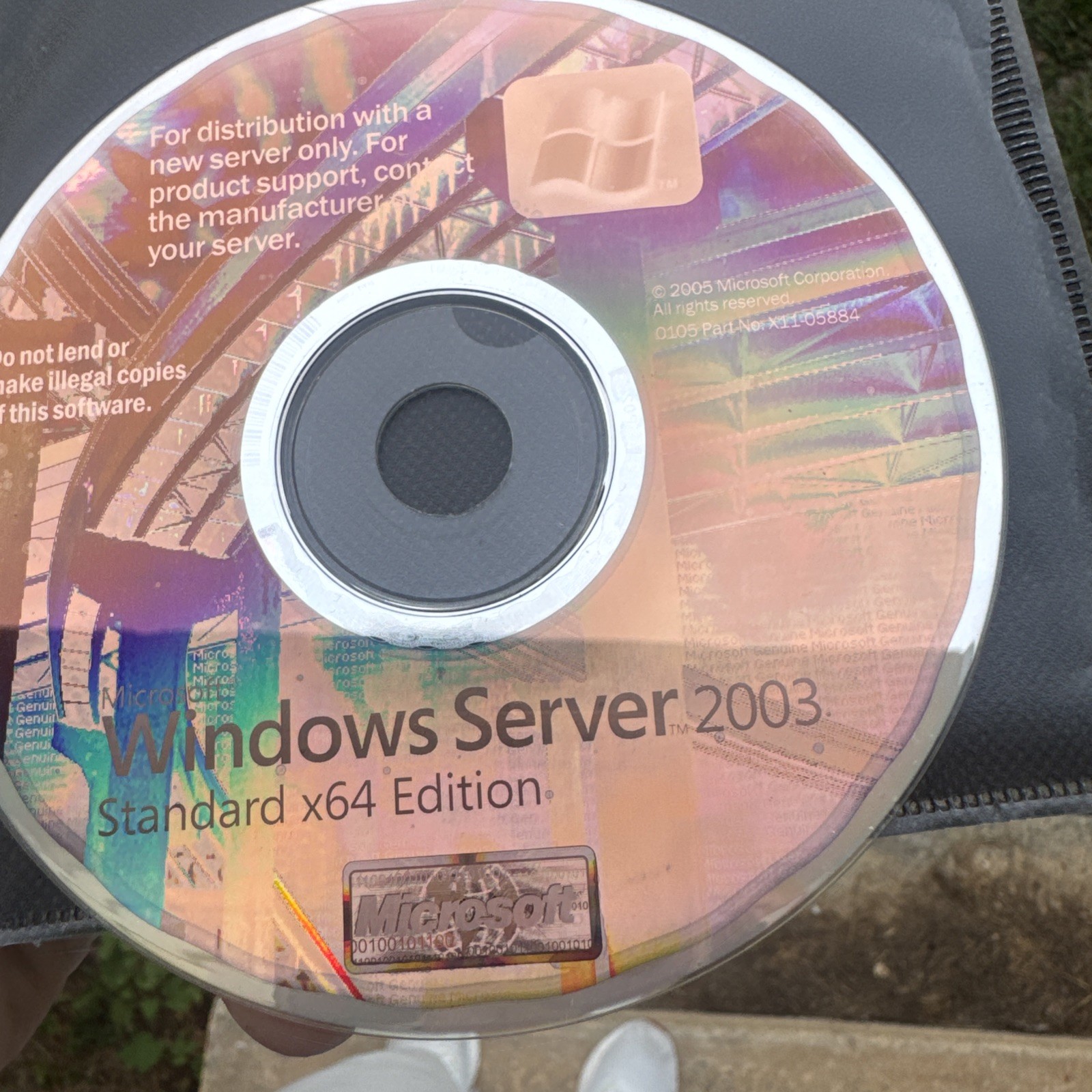 Windows Server 2003 R2 SP2 Standard X64 Edition – COA Not Included!!!!