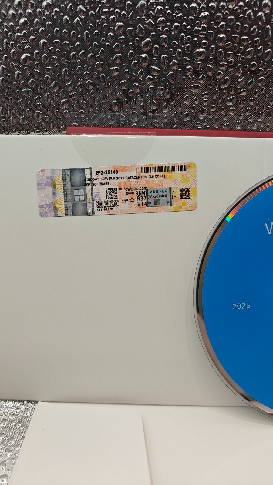 Microsoft Windows Server 2025 Datacenter – Genuine OEM License (16 Core)