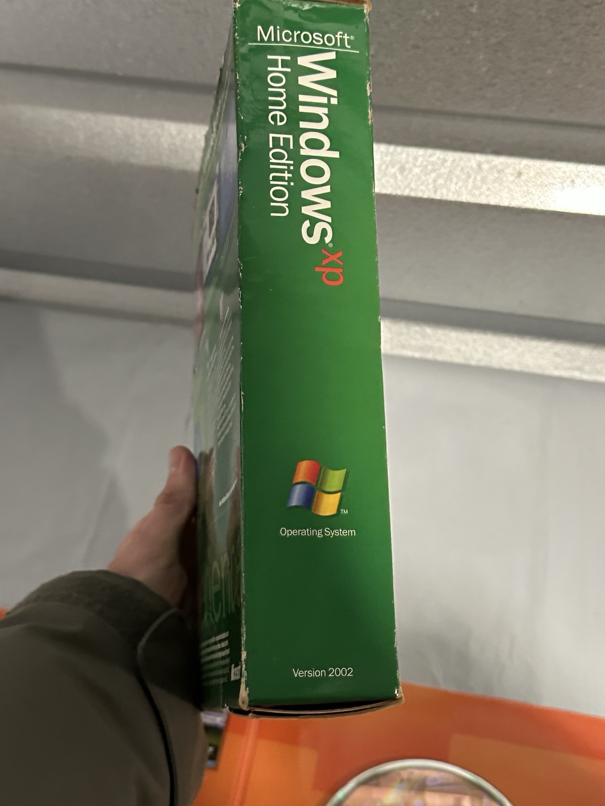 Microsoft Windows XP Home Edition – Full Version with Service Pack 2 CD-ROM