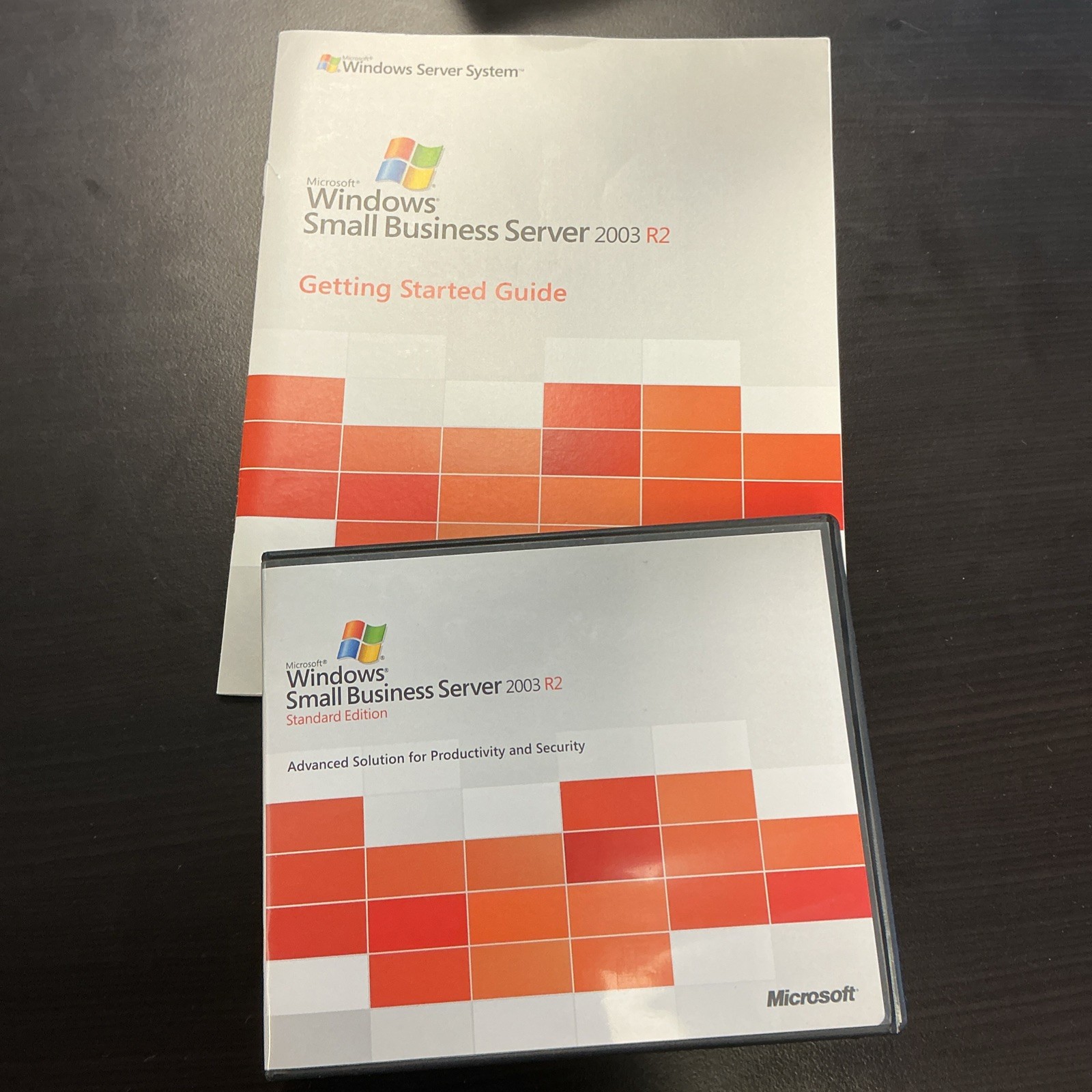 Microsoft Windows Small Business Server 2003 Standard 5 CAL NEW RETAIL