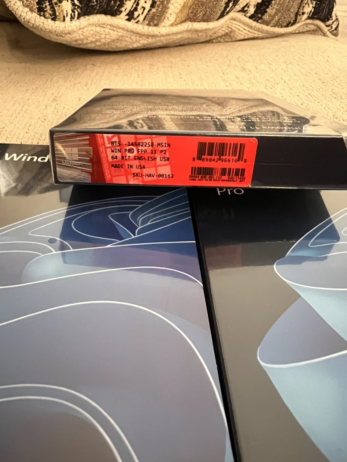Microsoft Windows 11 Pro 64bit – New Sealed – Flash USB 1 PC