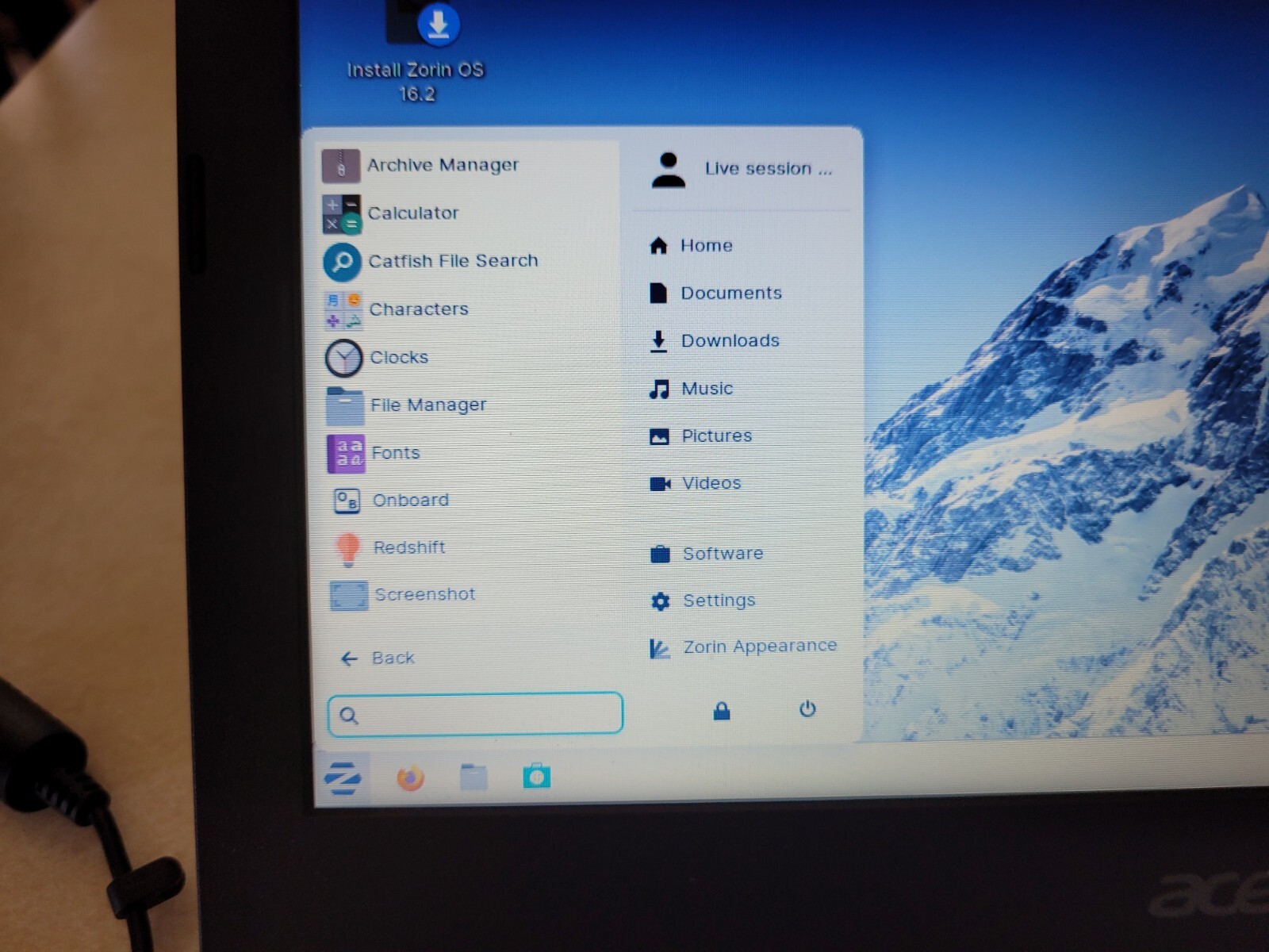 Zorin OS 16.2 Lite 64x Bootable Linux on 32G USB Stick!