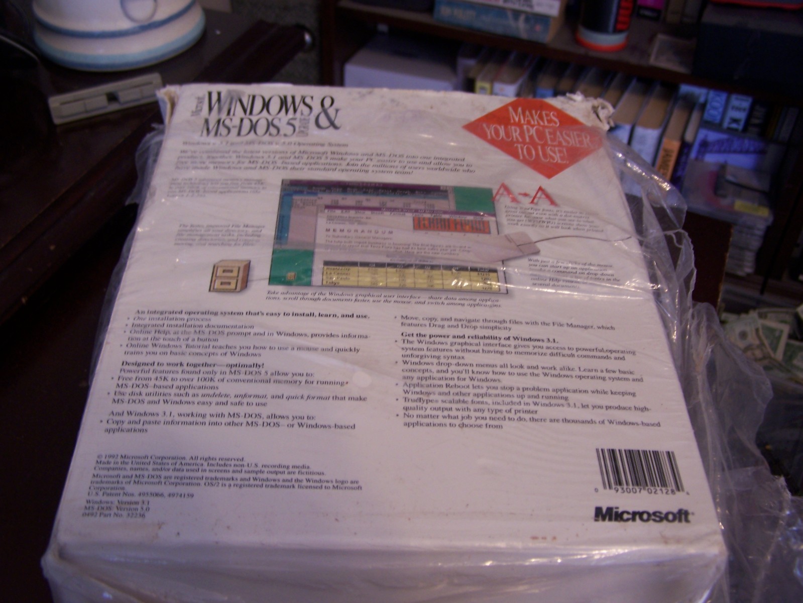 Microsoft Windows 3.1 and MS-DOS 5 Upgrade on 3.5″ Disks
