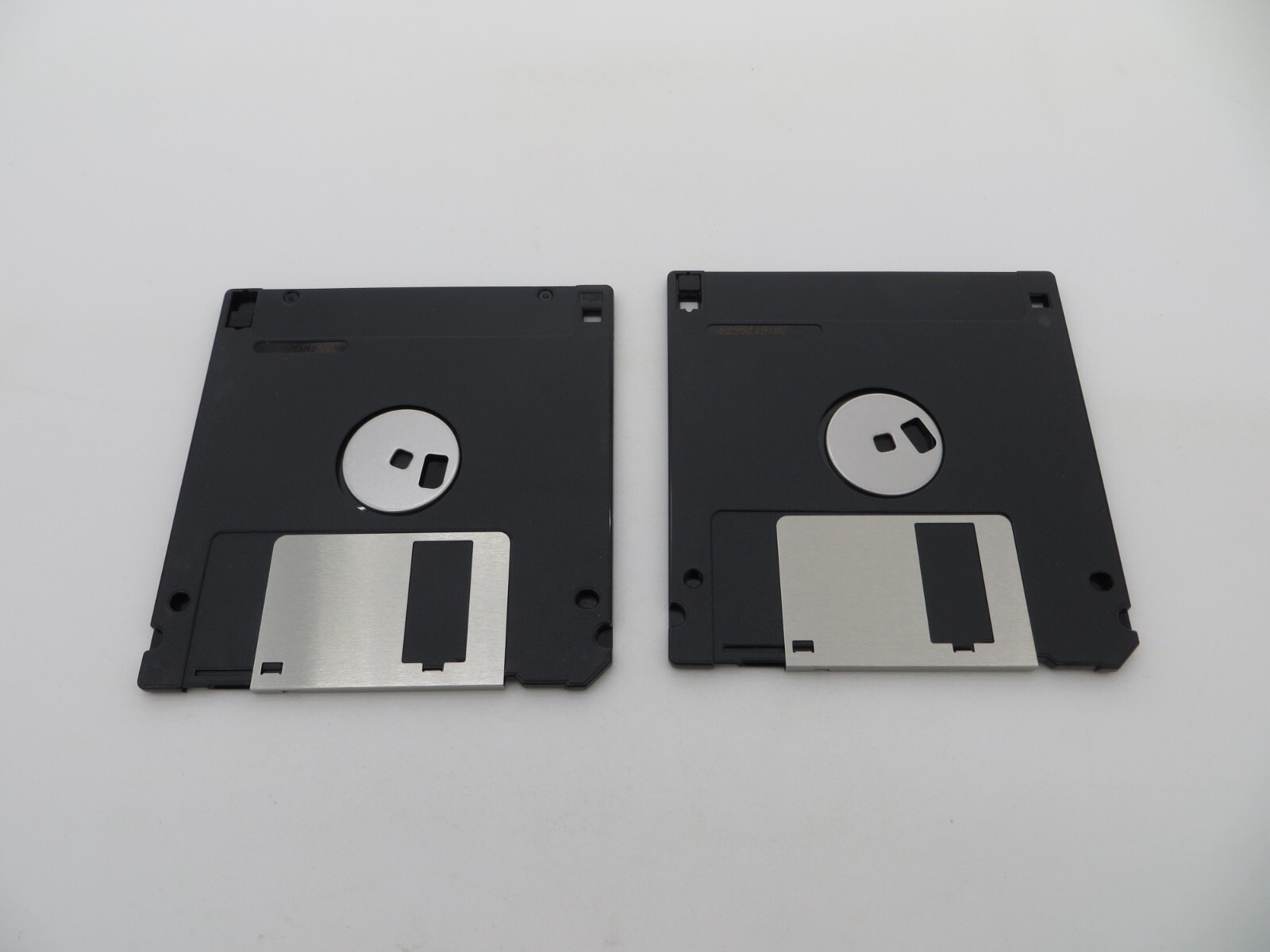 pcANYWHERE32 for Windows 95 and NT 3.5″ Floppy Disks 30 Day Evaluation 4 discs