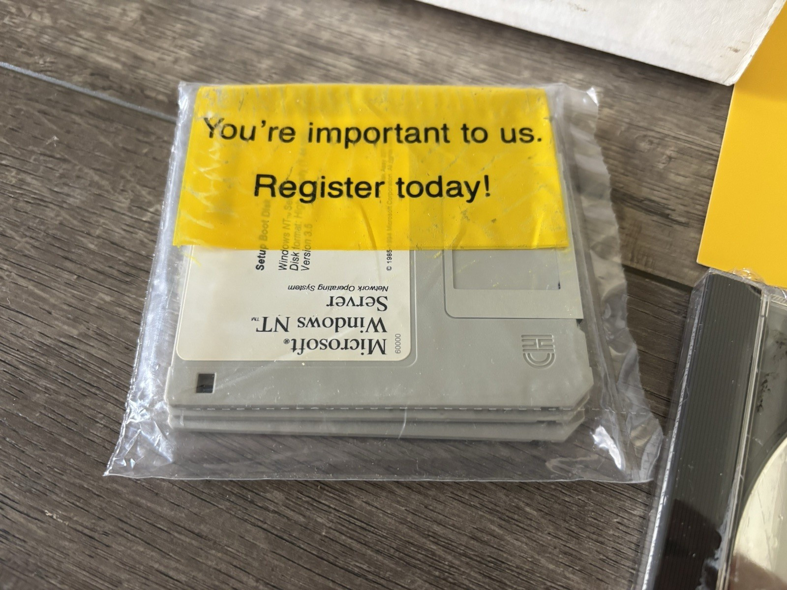 1994 Promo Sample Microsoft Windows NT Server 3.5 CD-ROM 58167 (Sealed Media)