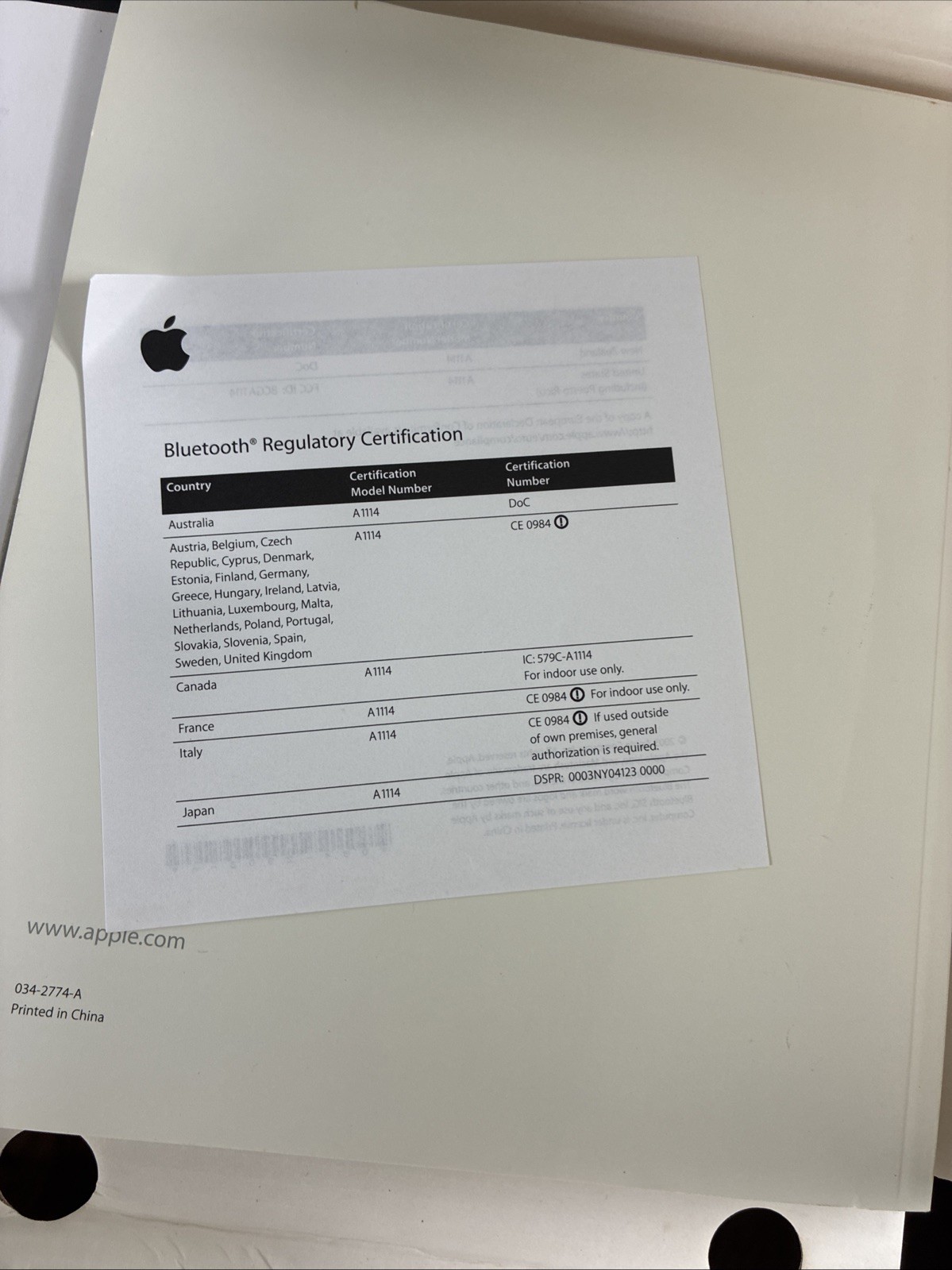 Boxed Apple Mac OS X 10.4 Tiger (M9639Z/A)