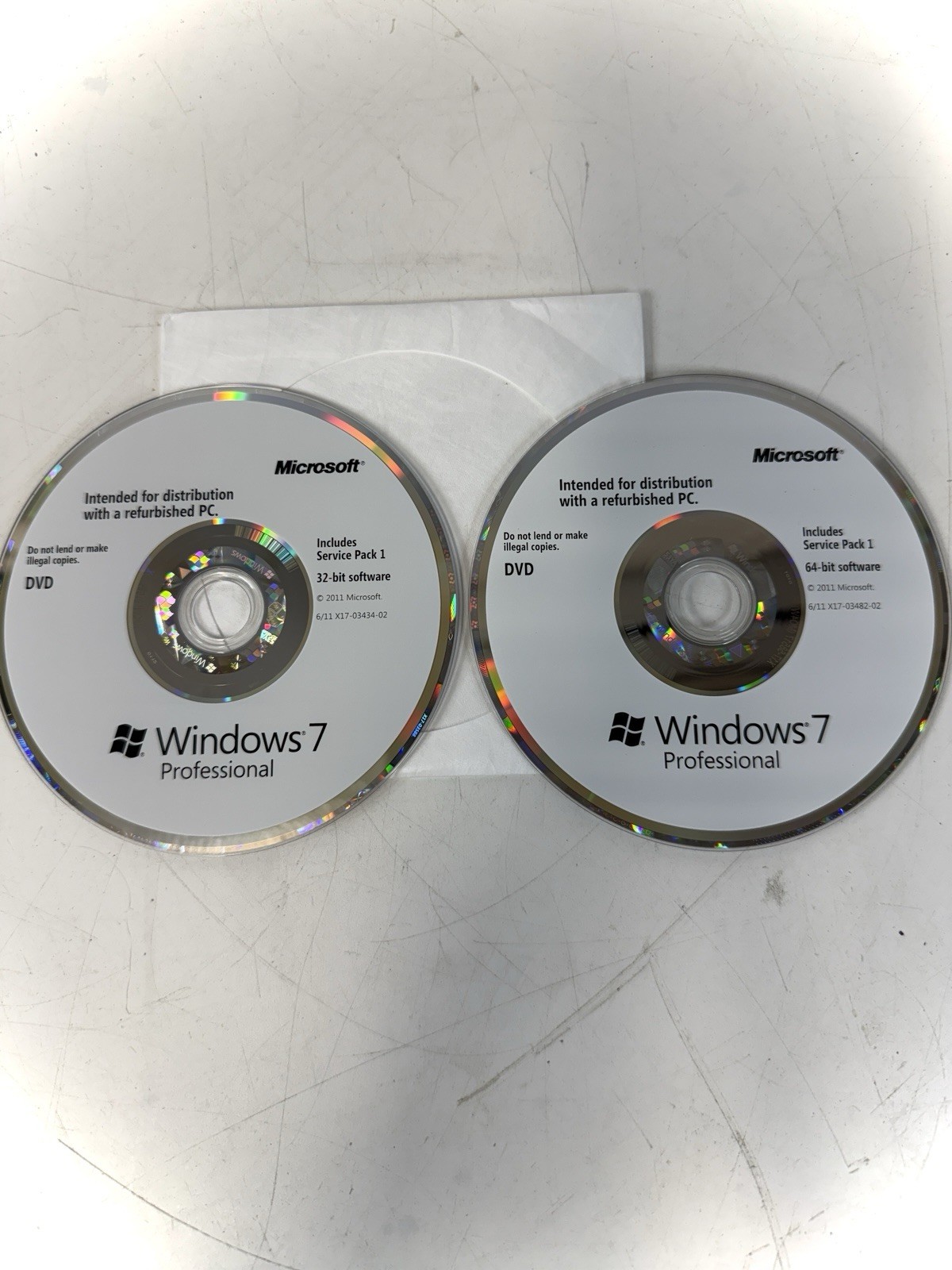 Microsoft Windows 7 Professional SP1 32 64 Bit DVD 2011 Refurbished PC *NO KEY*