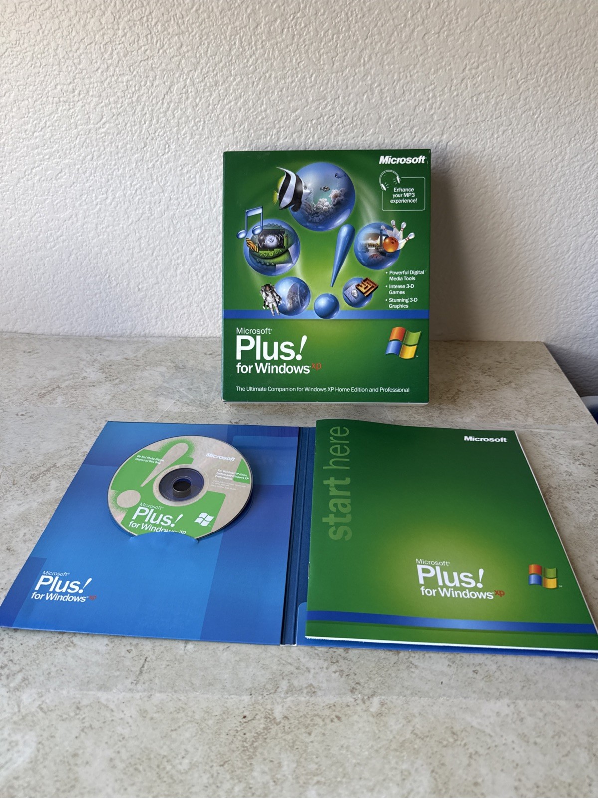 Microsoft Plus! for Windows XP Set With CD & Manual [COMPLETE]
