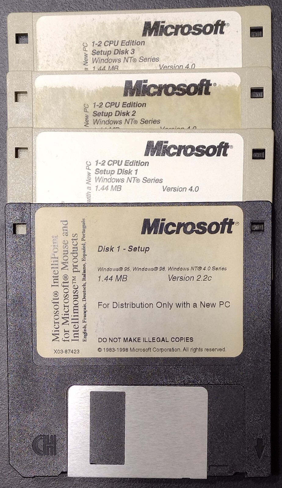 Vintage Microsoft WindowsNT Workstation 4.0 Dell PC with Service Pack 4 With Key