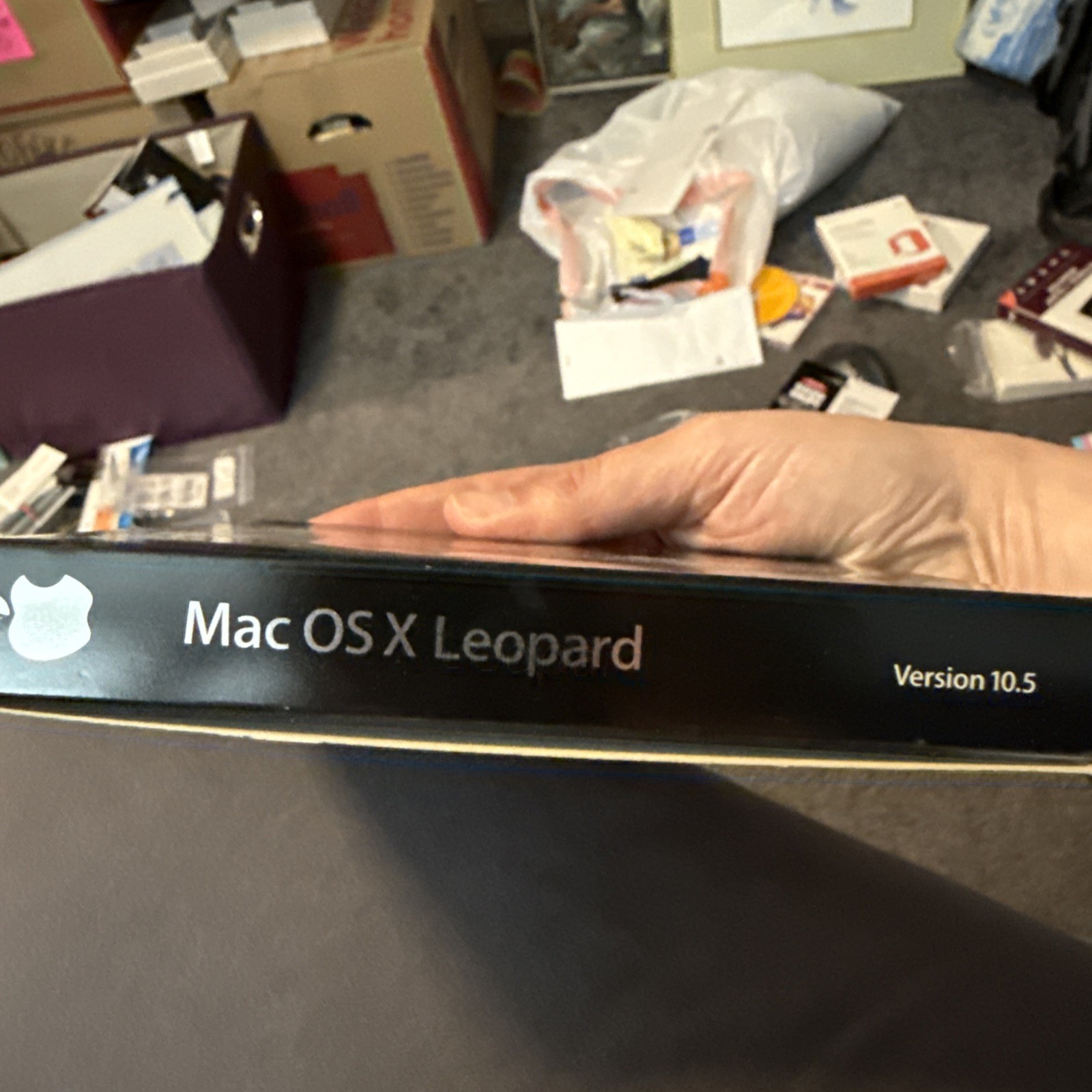 Mac OS x Leopard 10.5.1 Retail Pack Disc Version with Manual