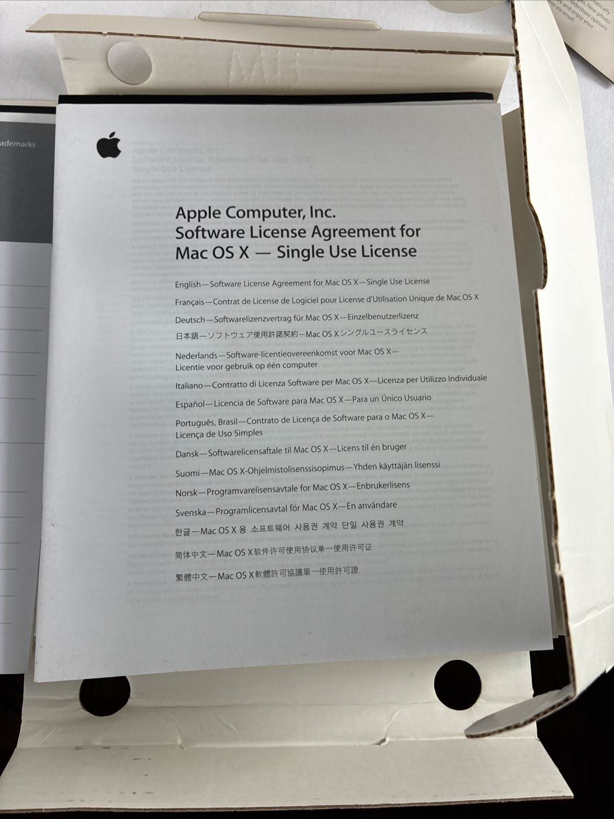 Boxed Apple Mac OS X 10.4 Tiger (M9639Z/A)
