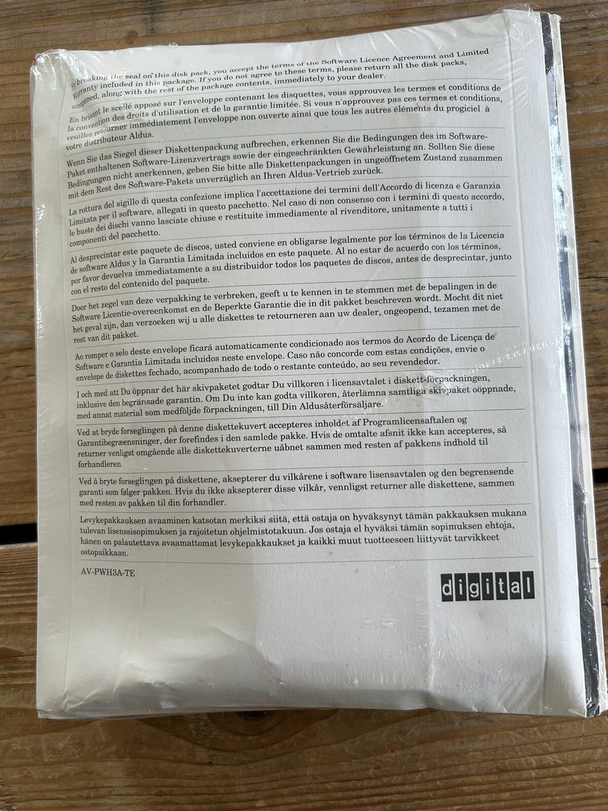 Microsoft/MS-DOS 6 Manual and Floppy Disks, Full Version German with VAT Invoice