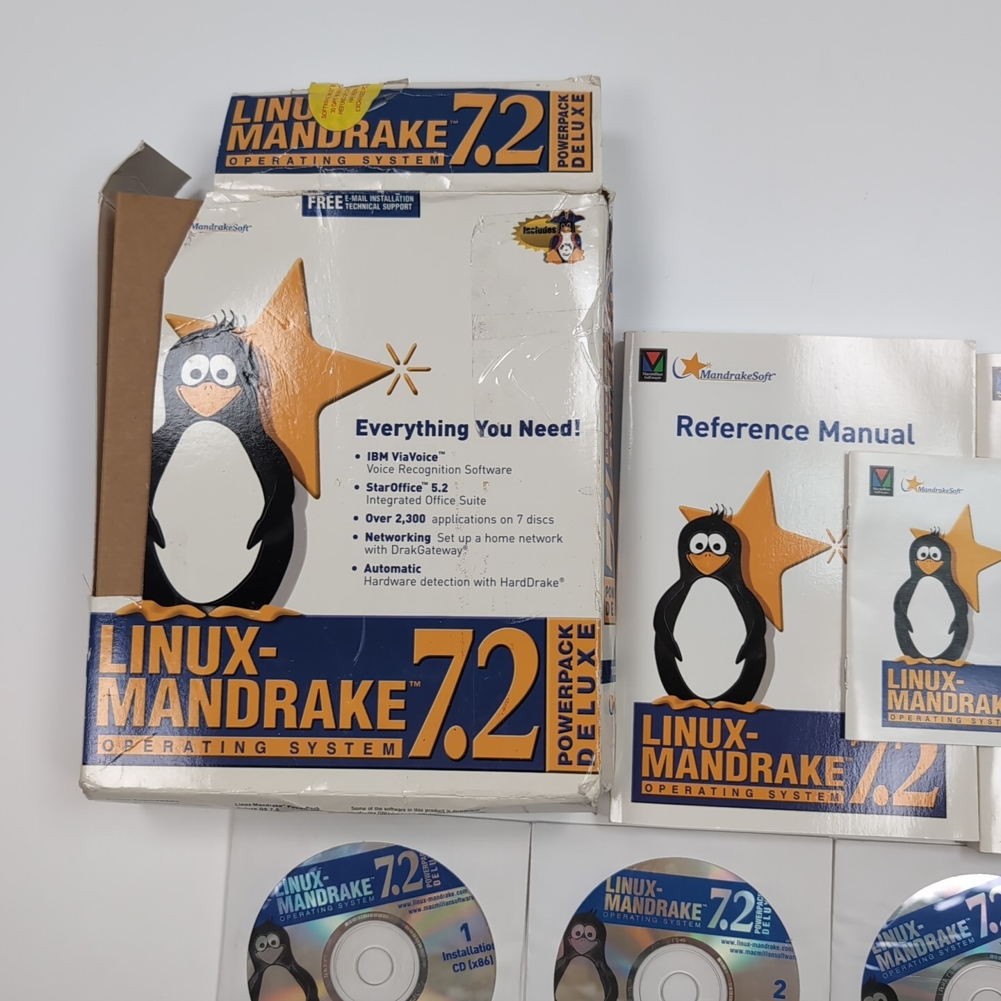 Linux Mandrake 7.2 Deluxe 2001 Operating System Software Big Box 7 CD’S Manuals