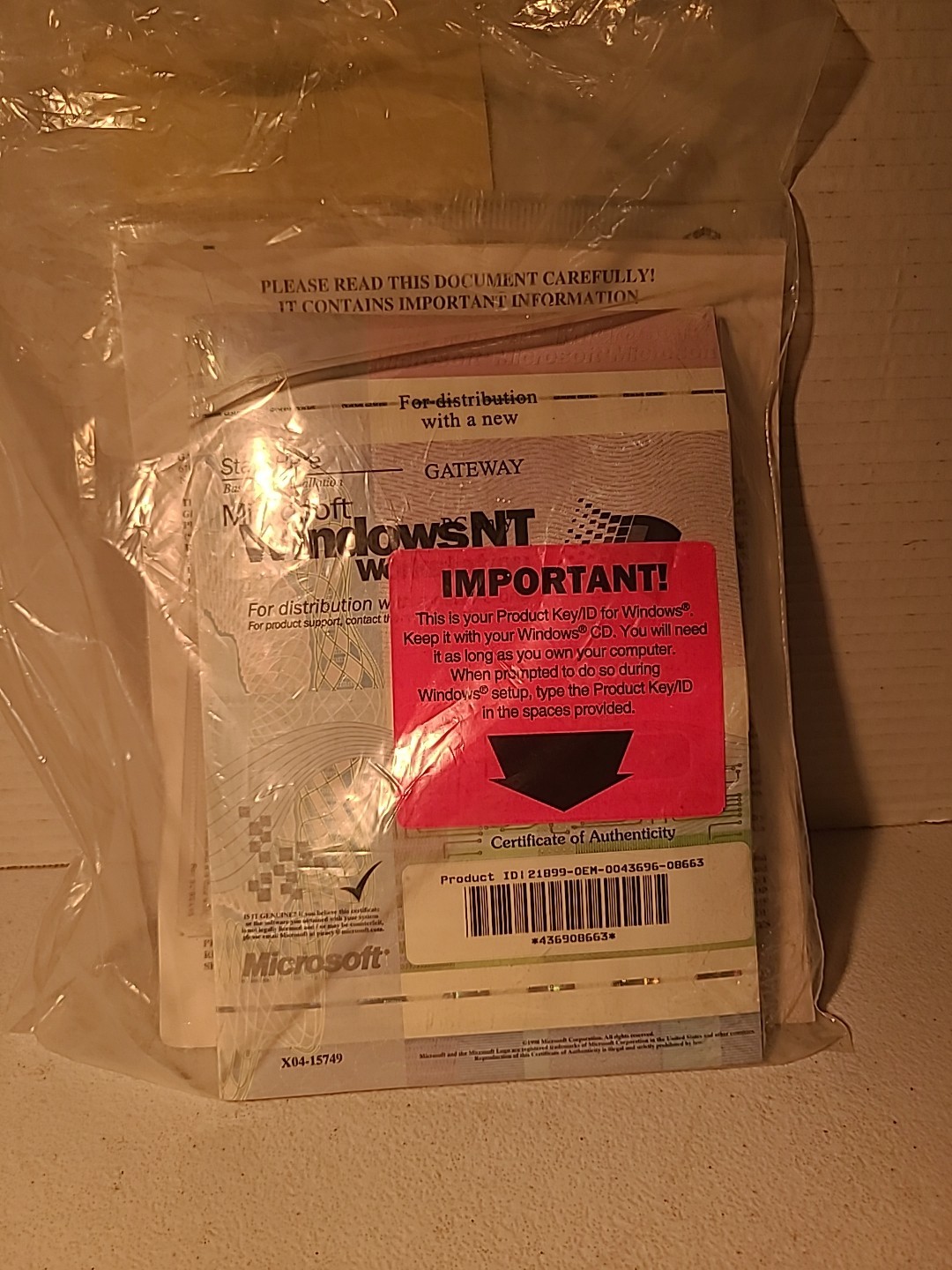Microsoft Windows NT Workstation 4.0 SP5 CD-ROM, 3.5 Floppies, Manual & COA 04